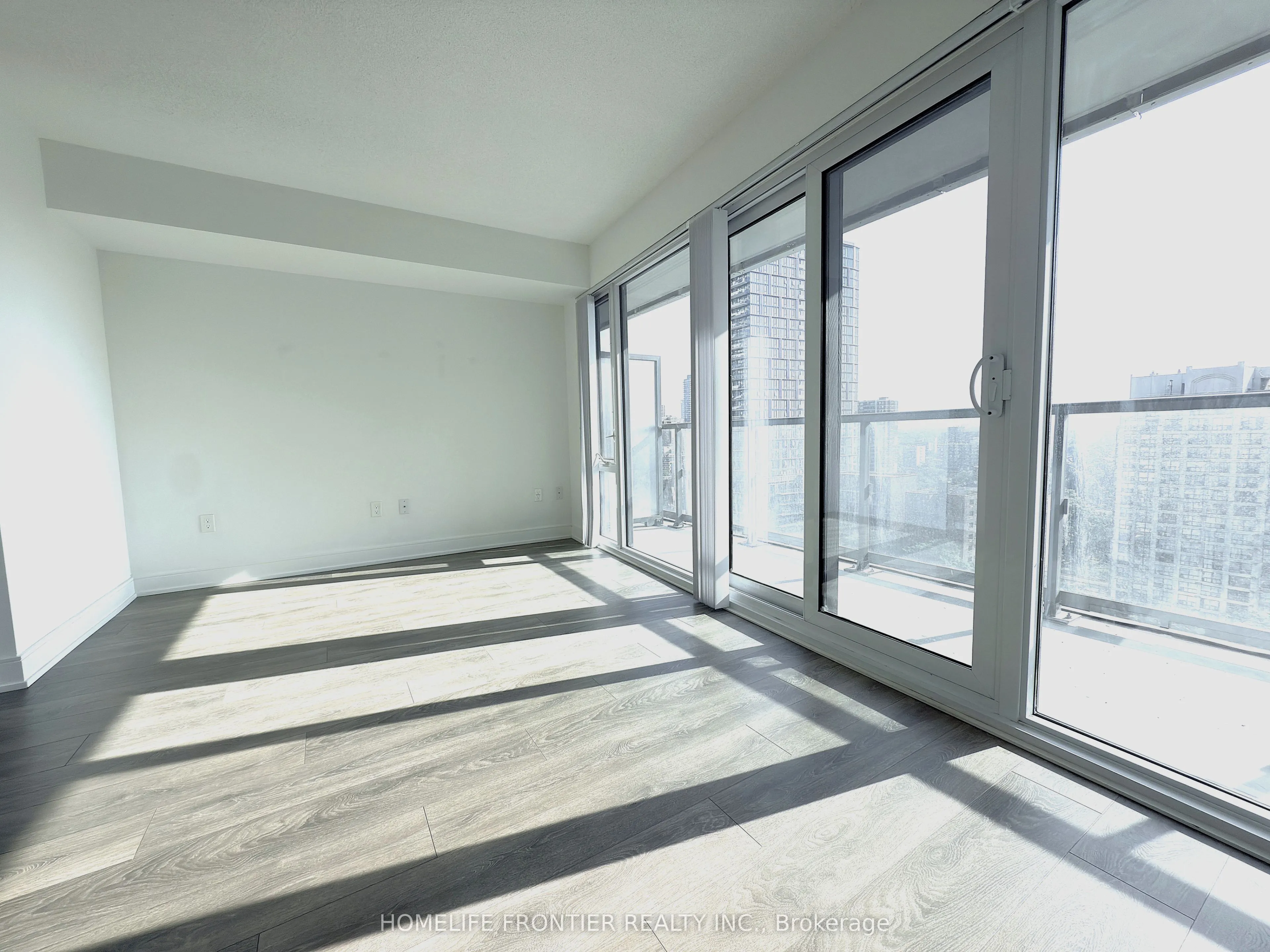 89 McGill Street, #1507