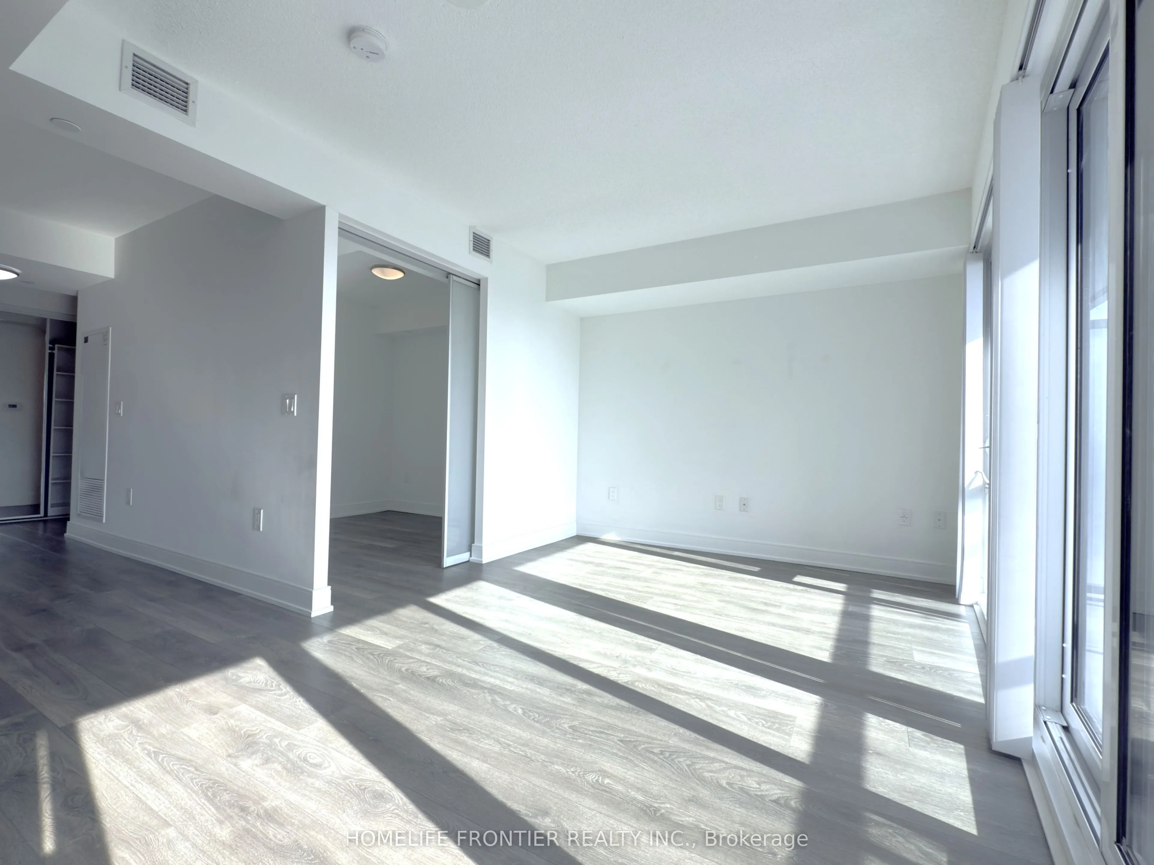 89 McGill Street, #1507