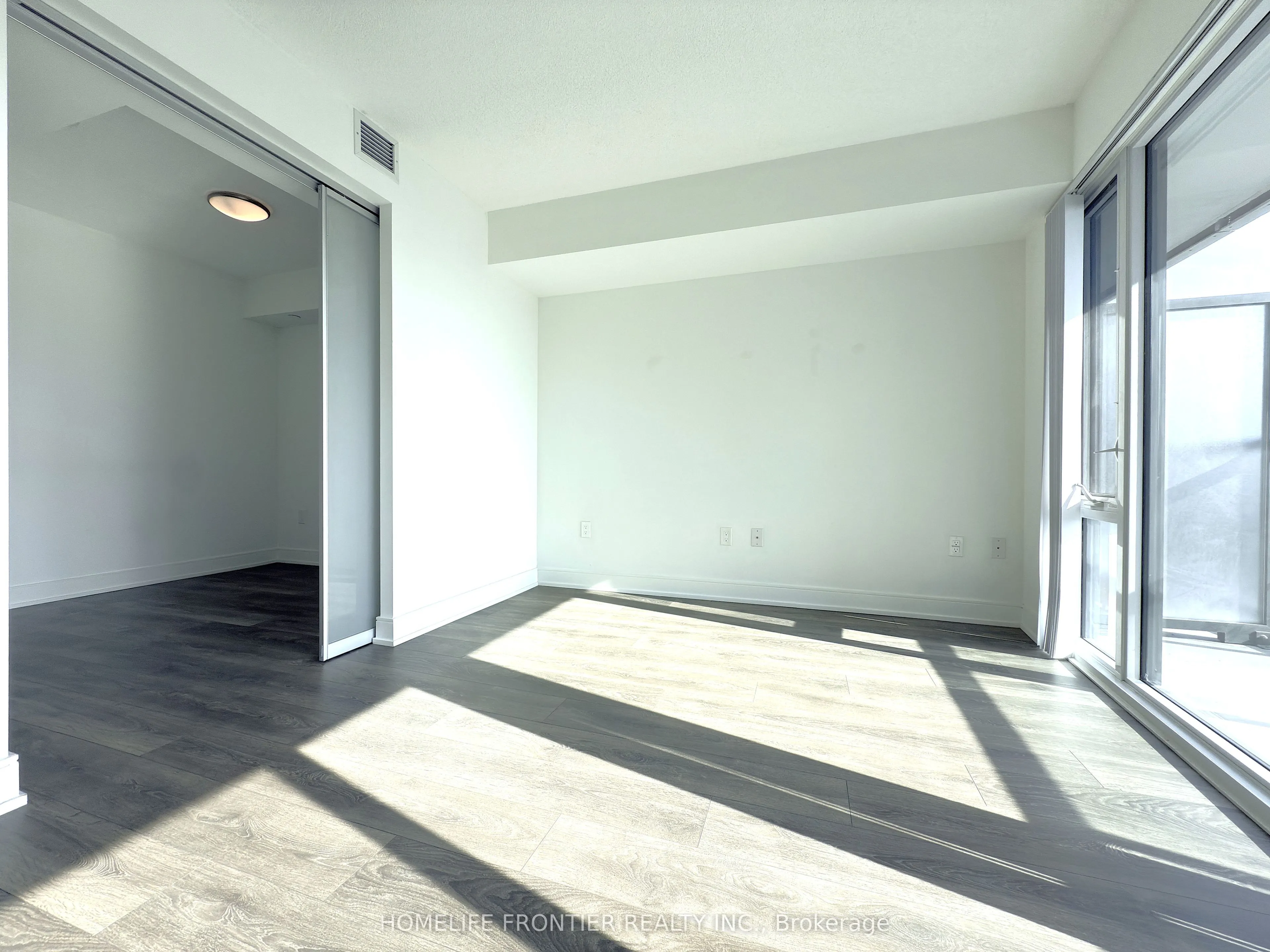 89 McGill Street, #1507