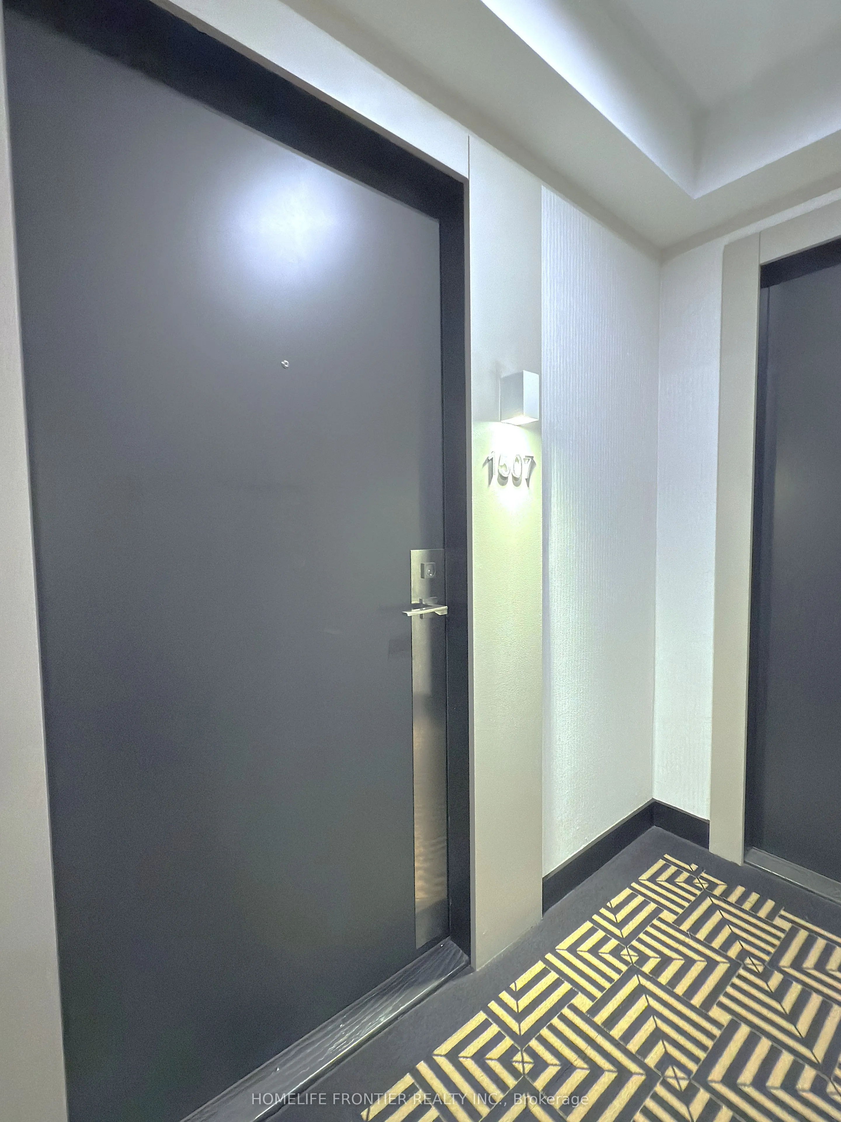 89 McGill Street, #1507