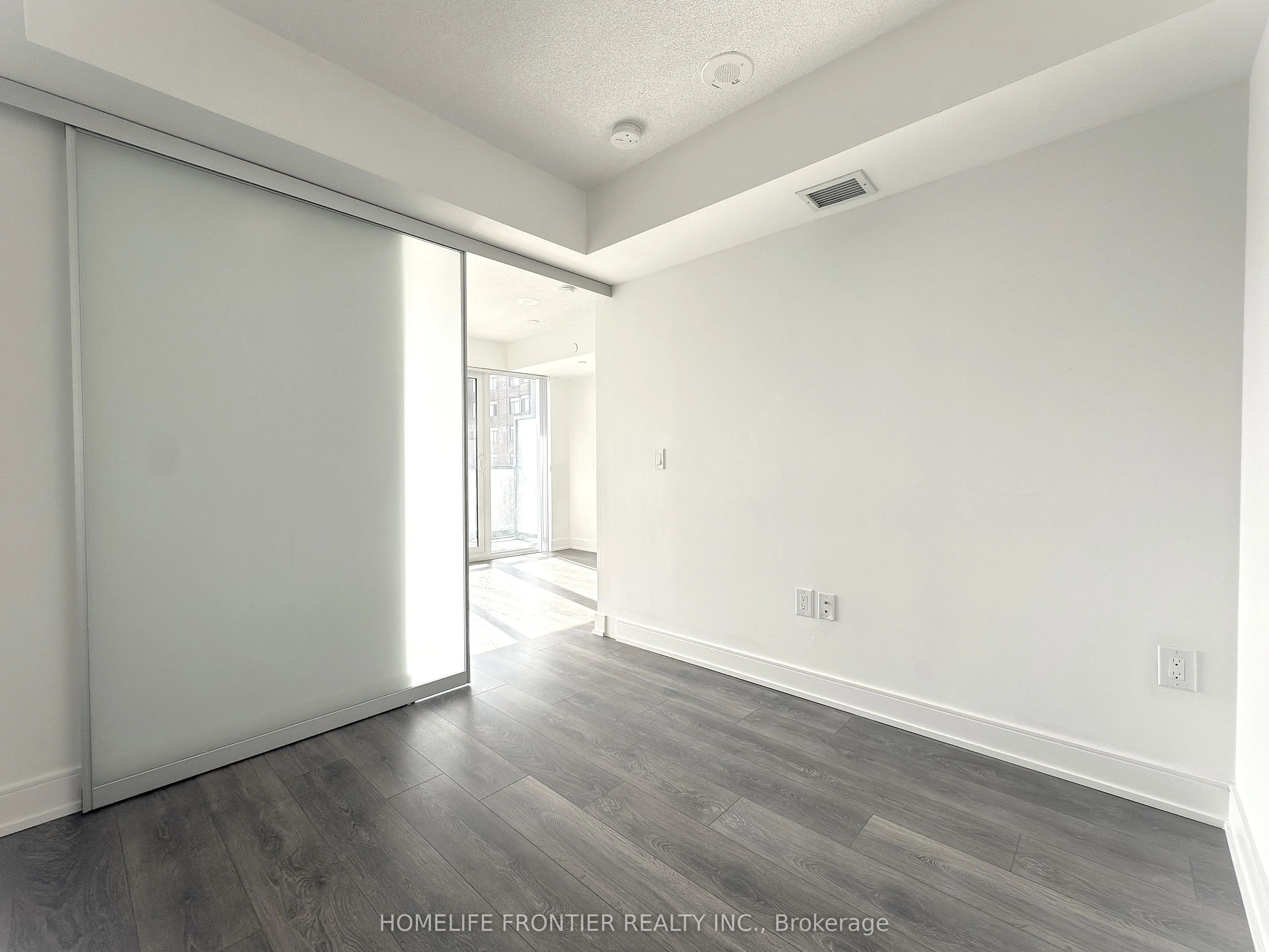 89 McGill Street, #1507