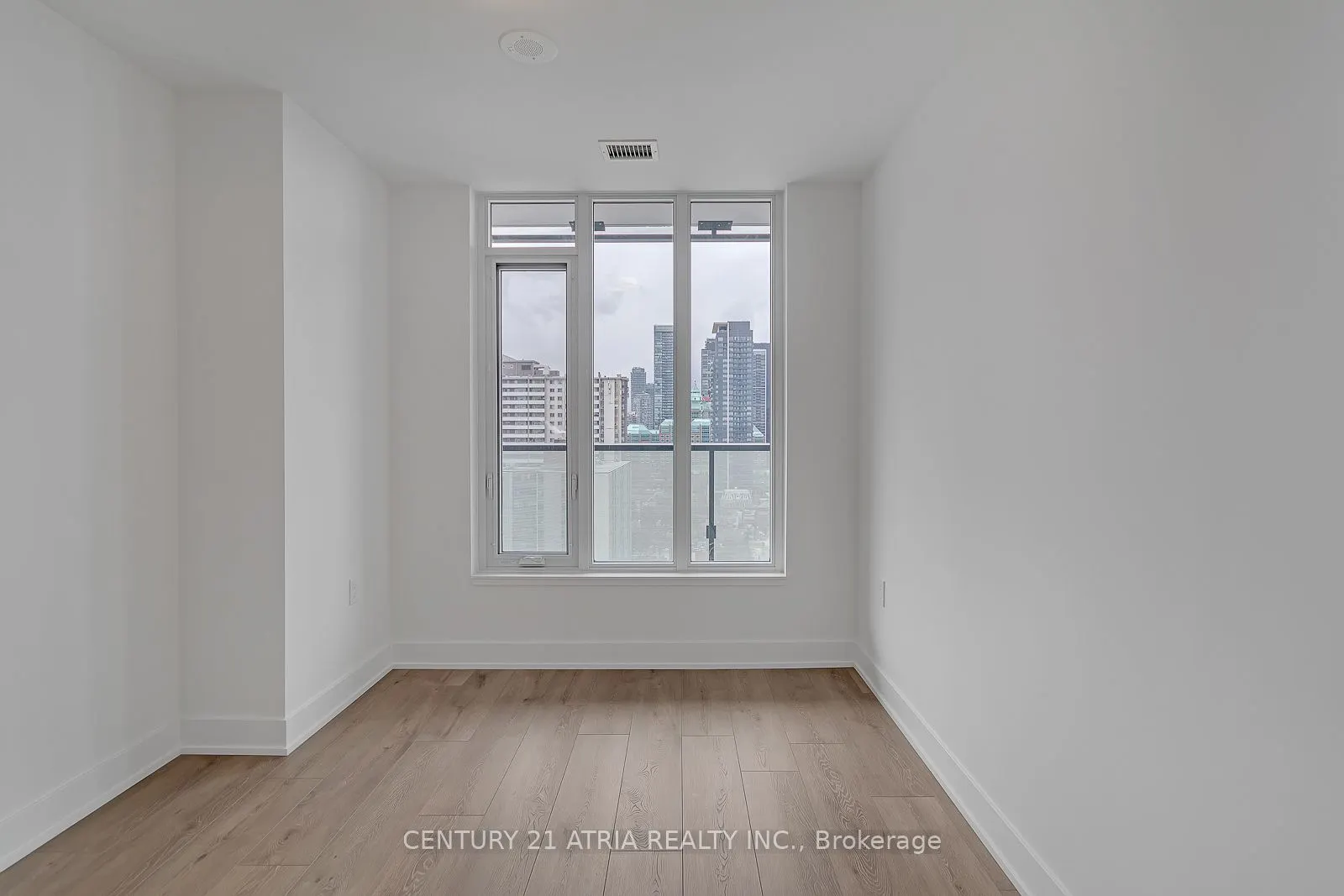 575 Bloor Street E, #1610