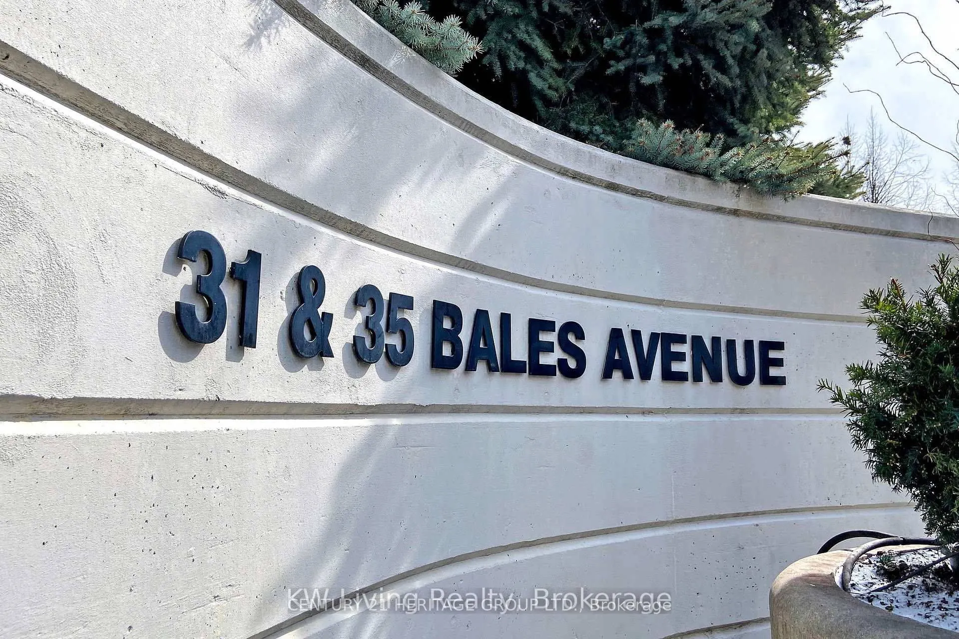 35 Bales Avenue, #LPH 201