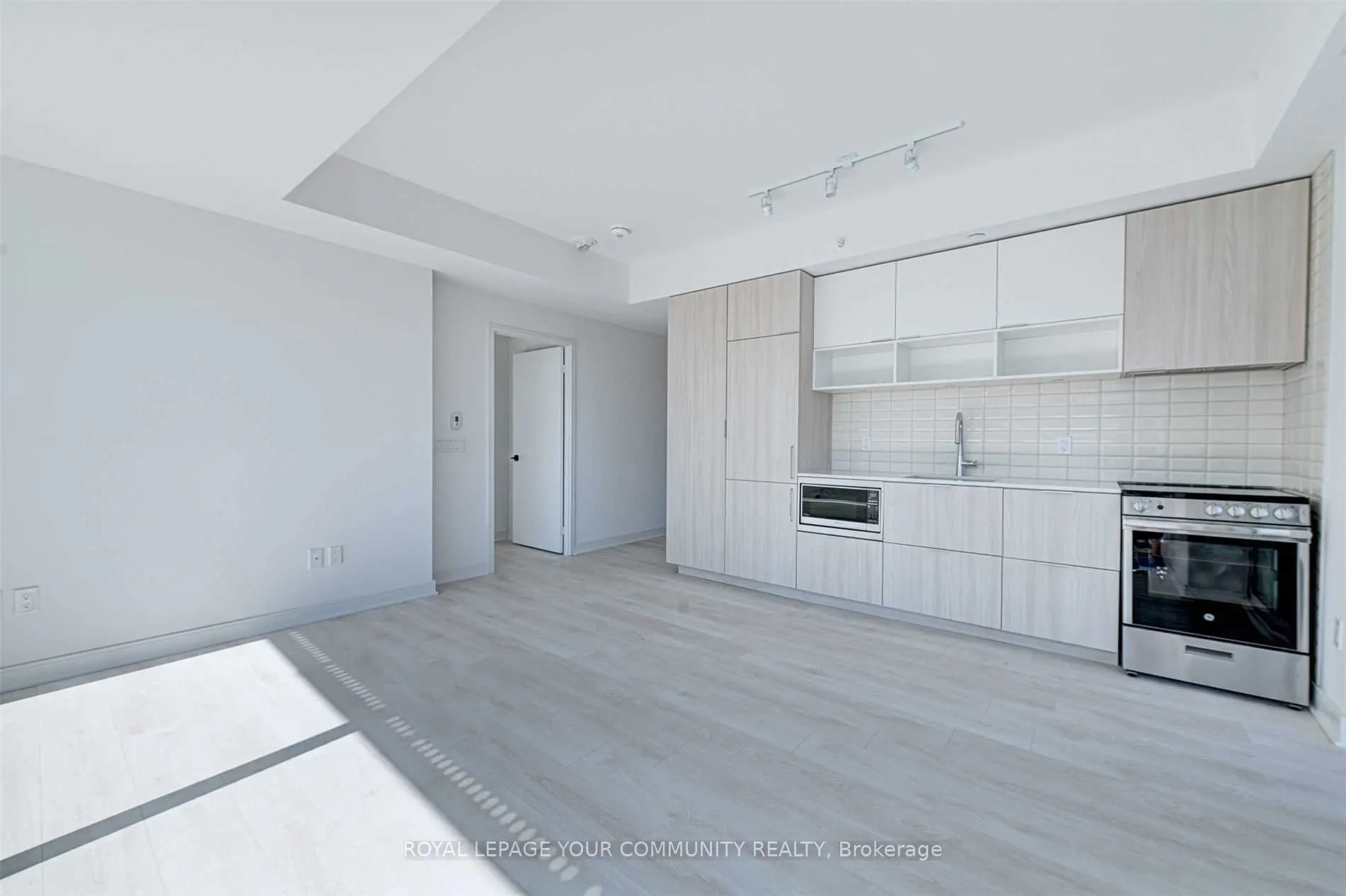 60 Tannery Road, #810