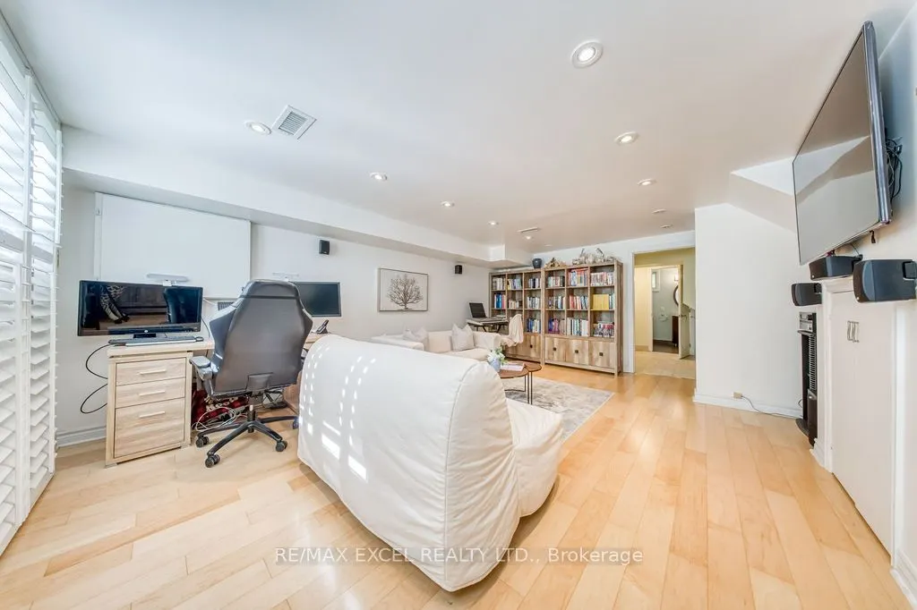 61 Corning Road