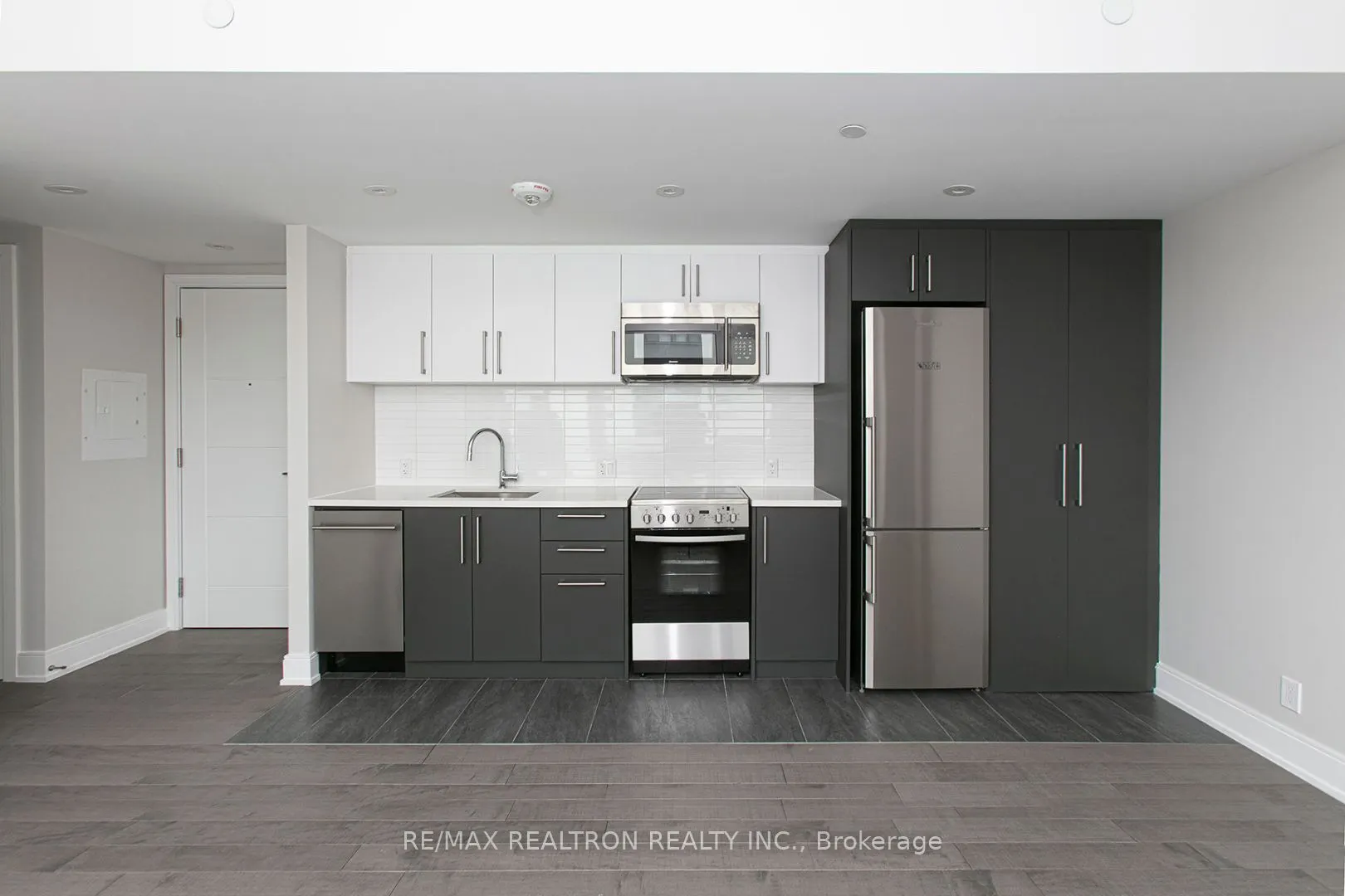11 Walmer Road, #203