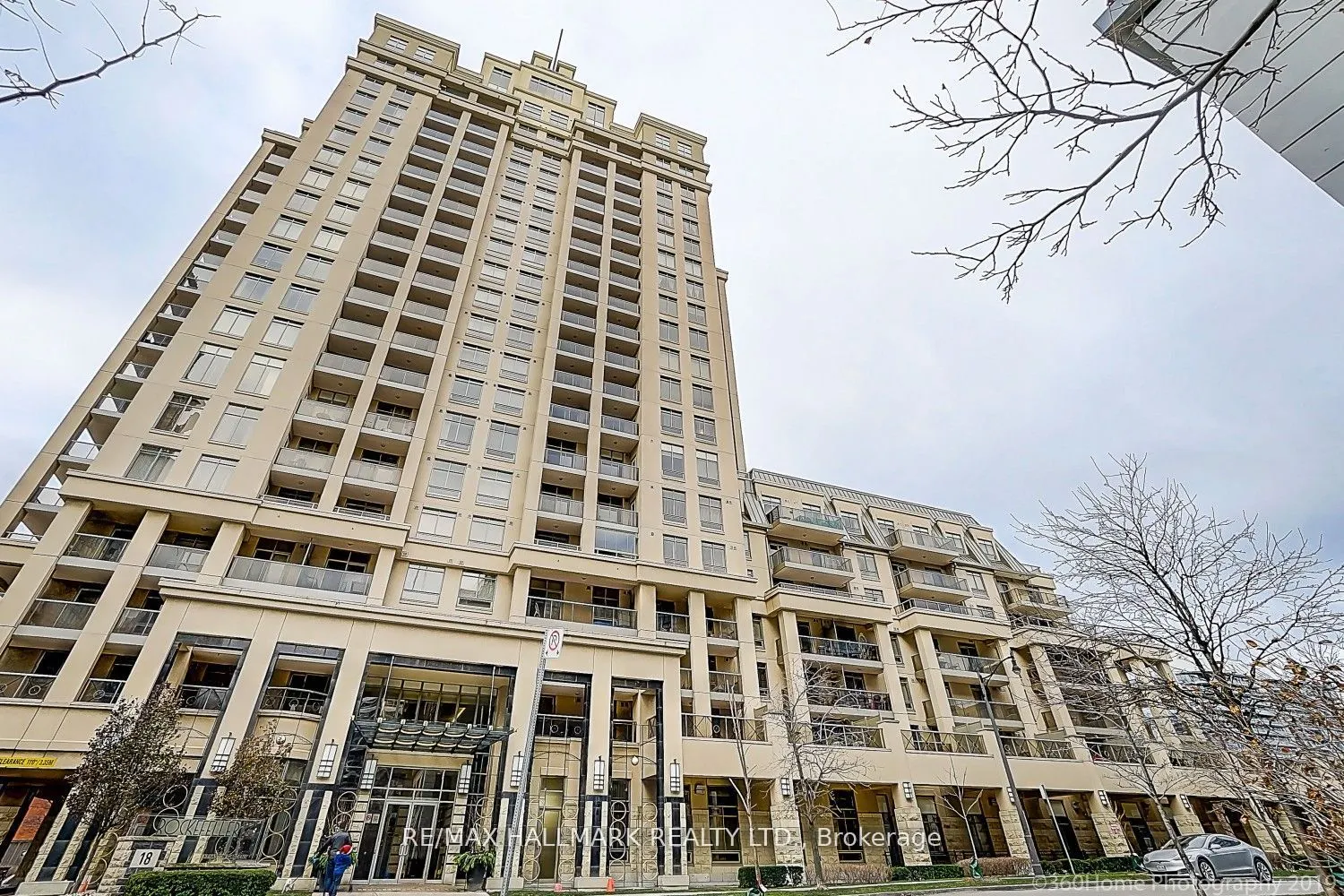 18 Kenaston Gardens, #1608