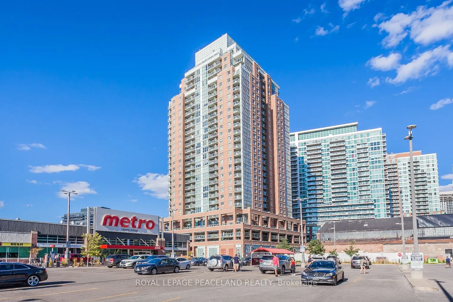 125 Western Battery Road, #512