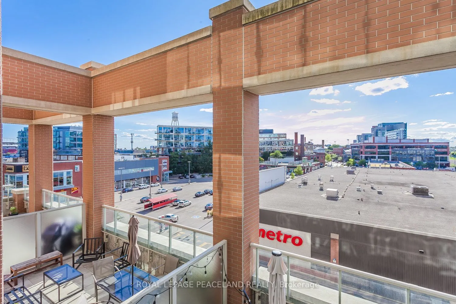 125 Western Battery Road, #512