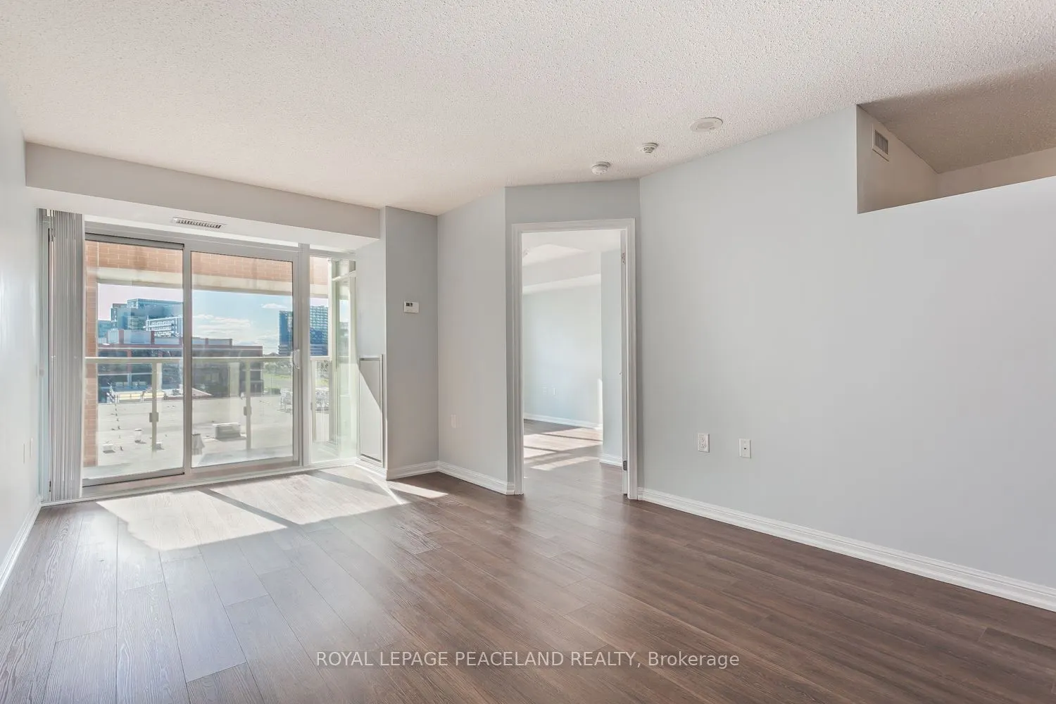 125 Western Battery Road, #512