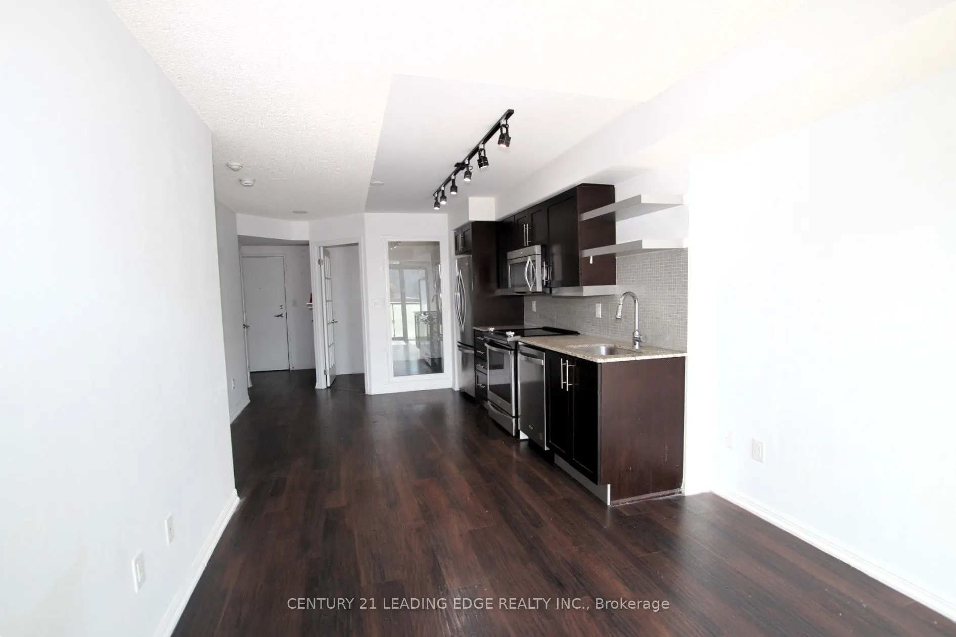 400 Adelaide Street E, #1508