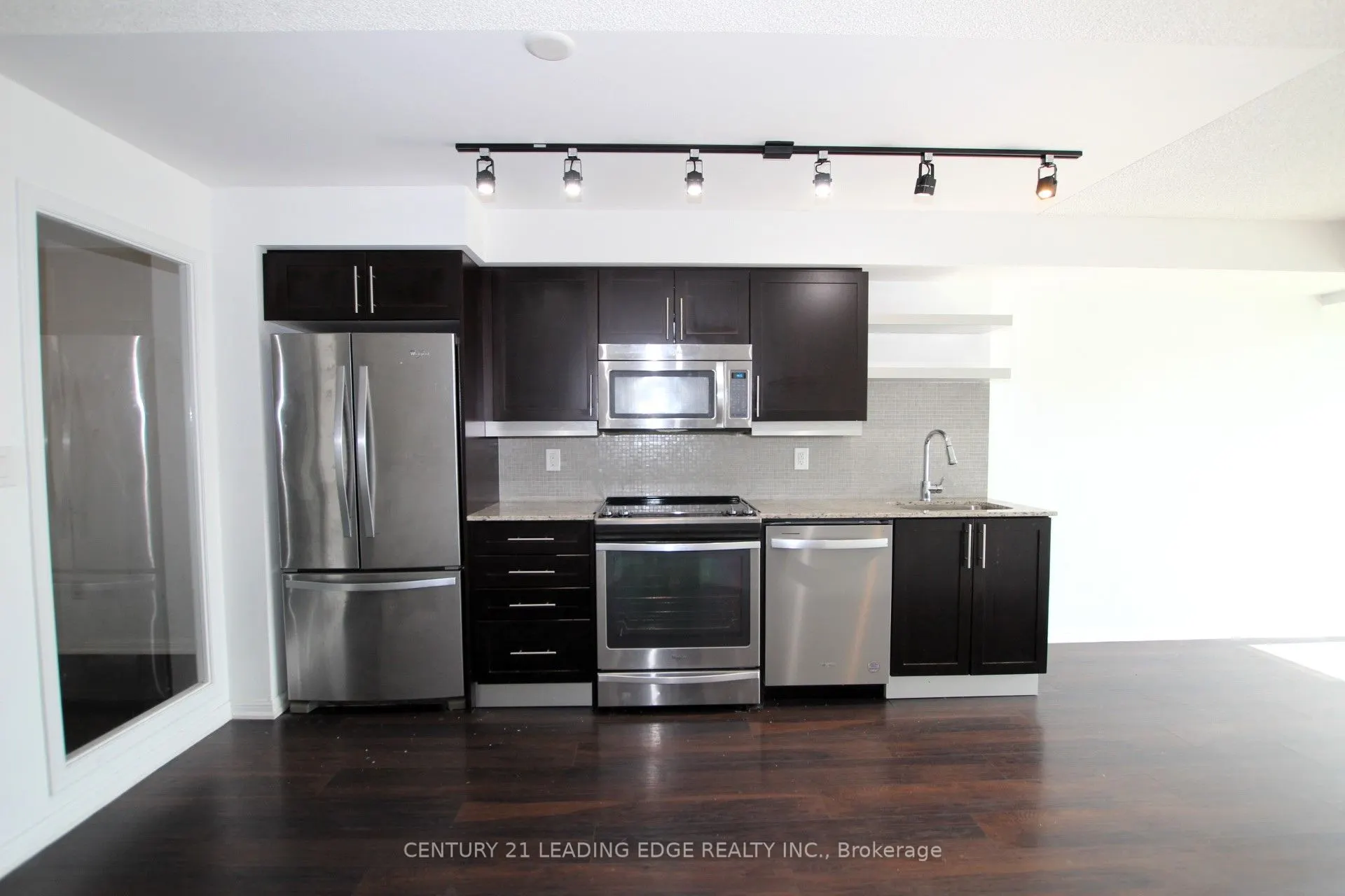 400 Adelaide Street E, #1508
