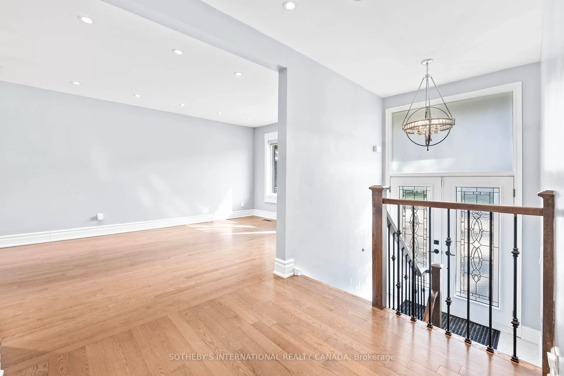 108 Lynedock Crescent