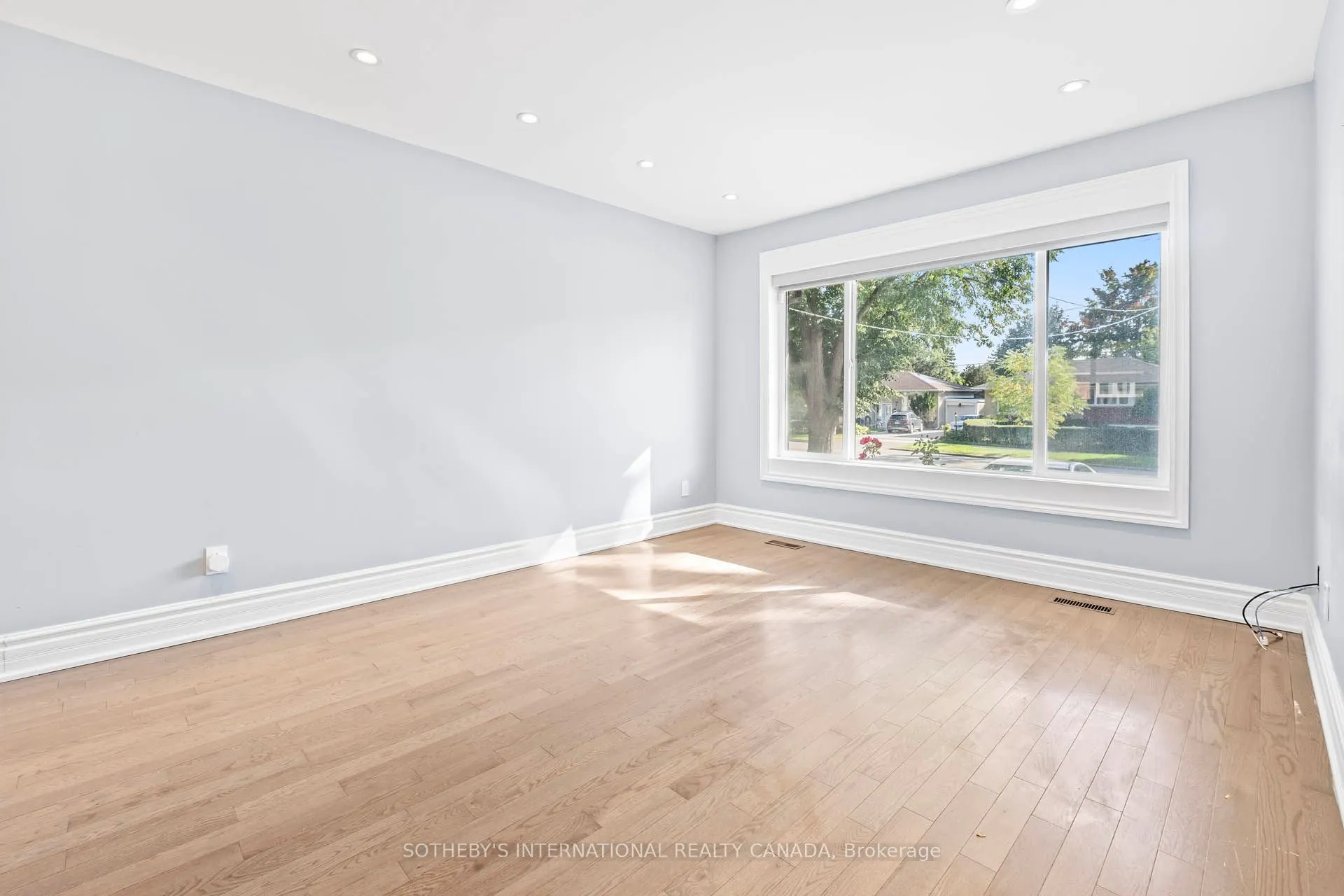 108 Lynedock Crescent