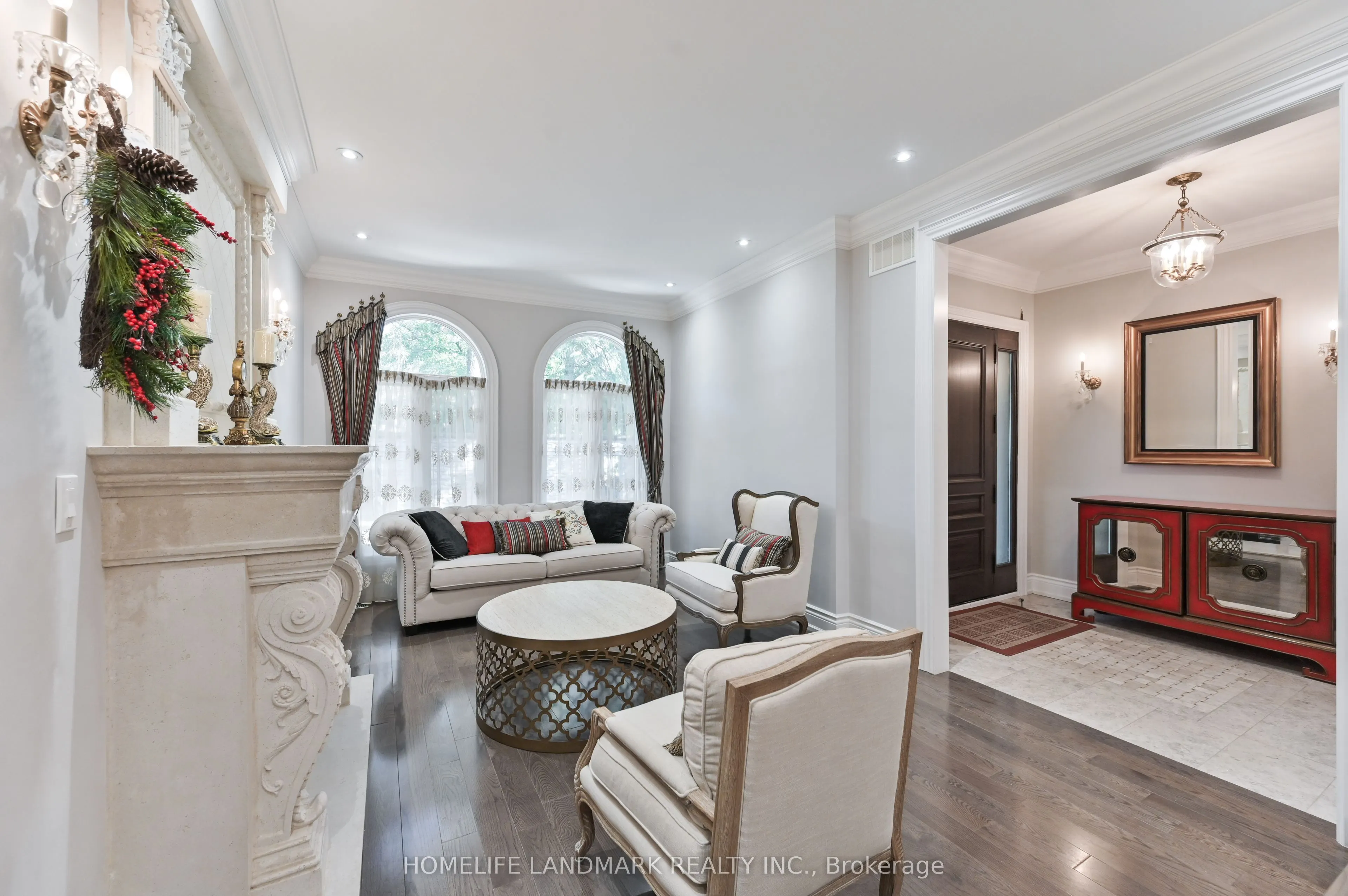 10 Loganberry Crescent