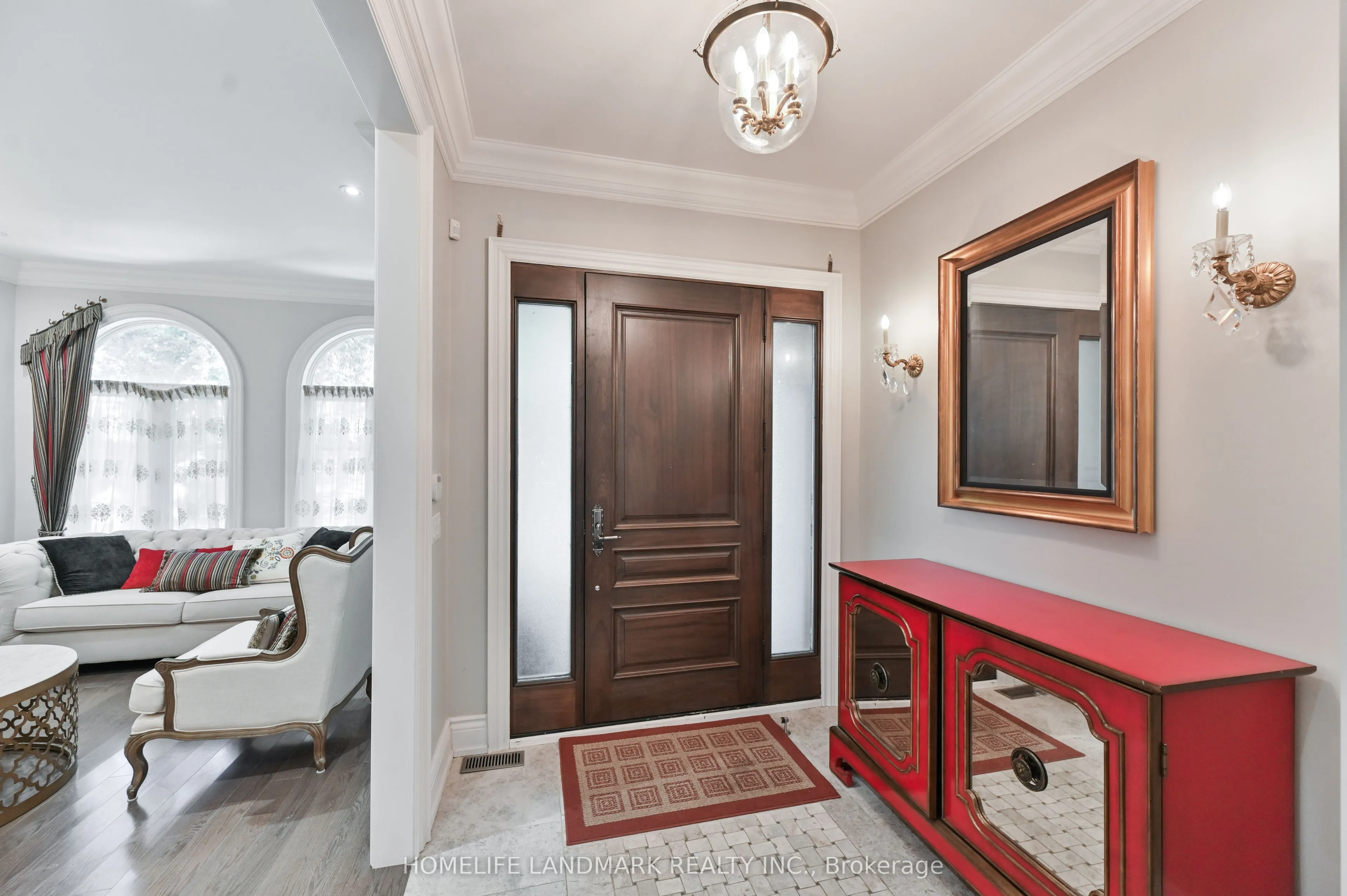 10 Loganberry Crescent