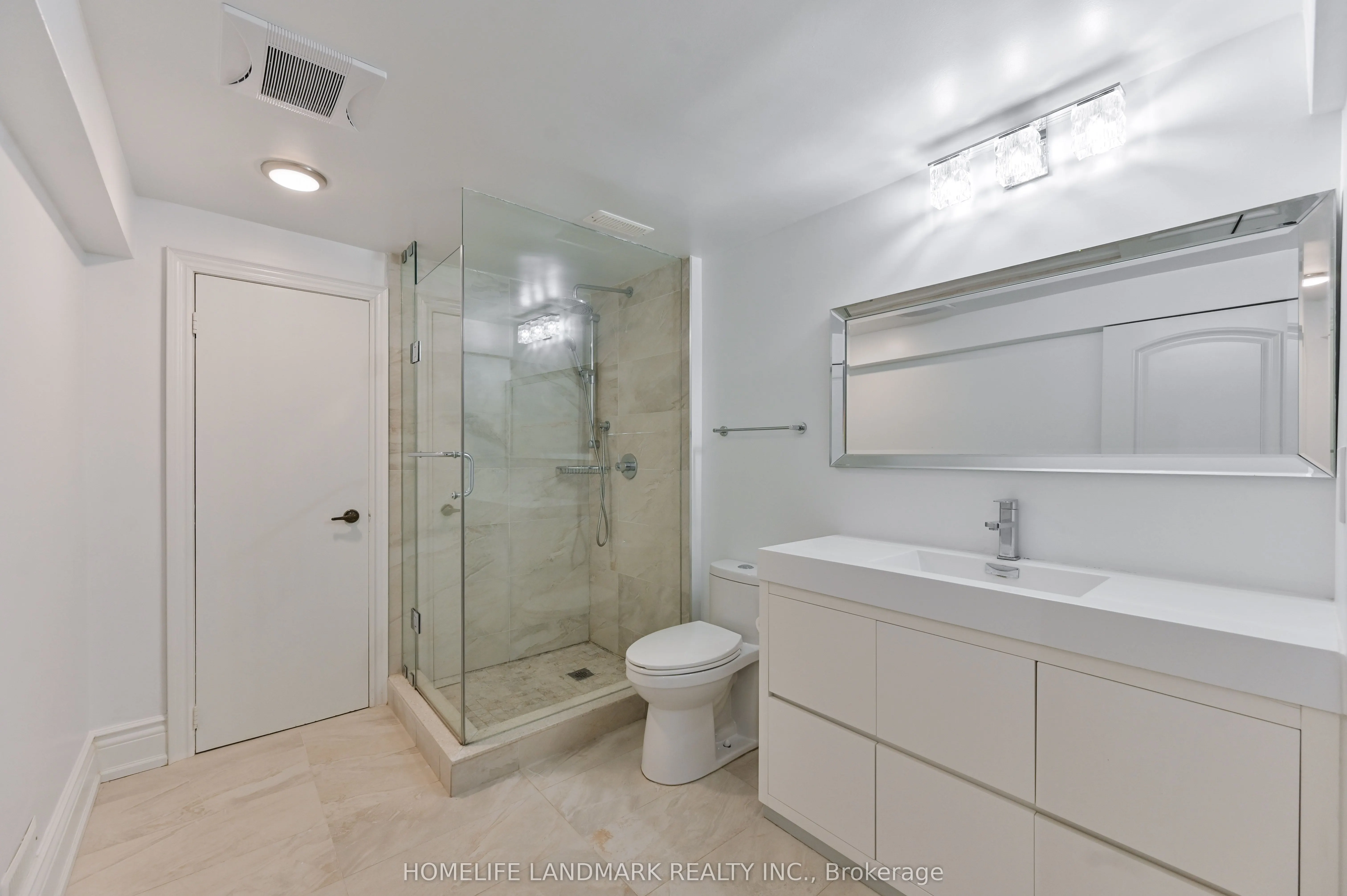 10 Loganberry Crescent