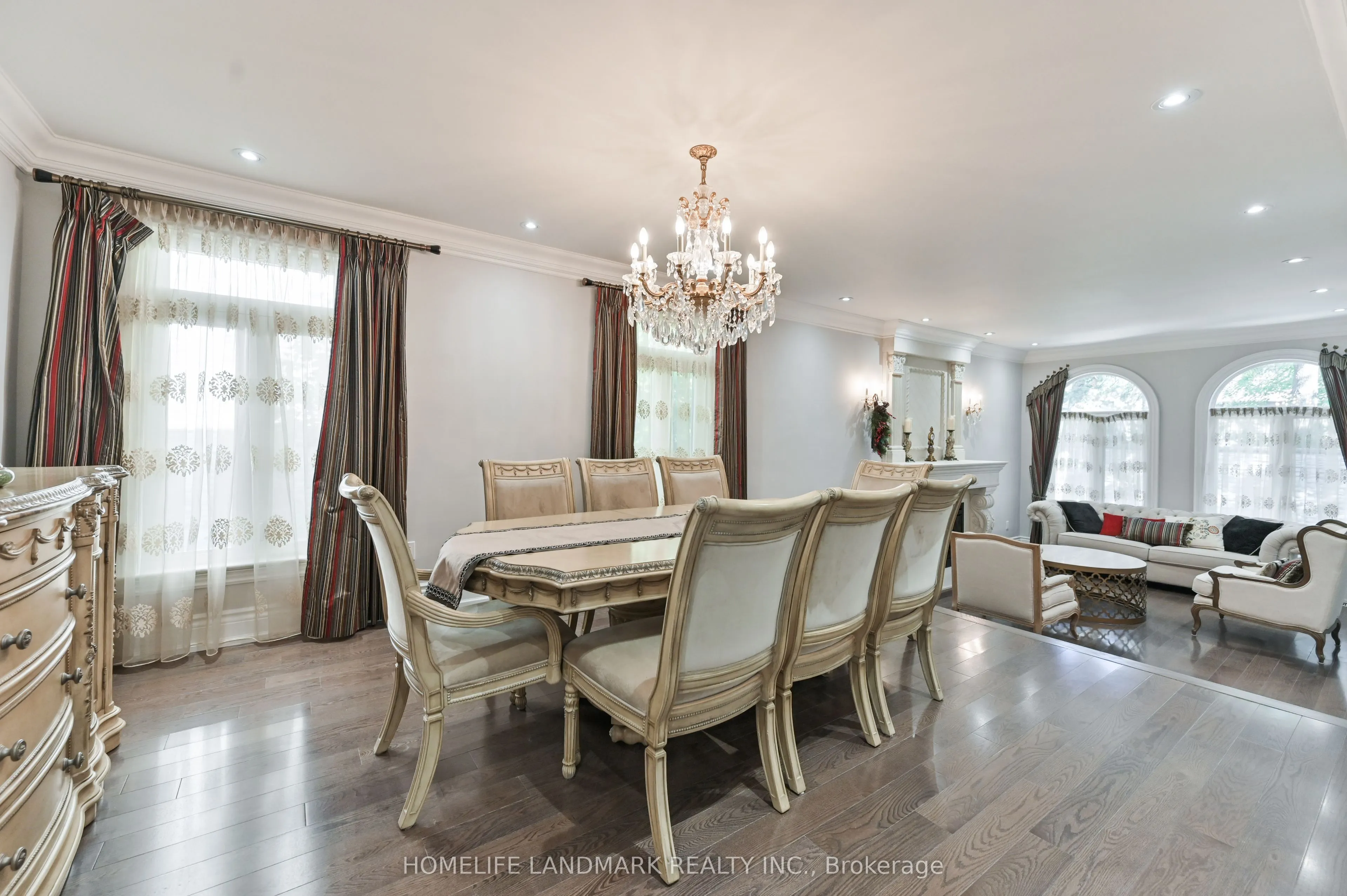10 Loganberry Crescent