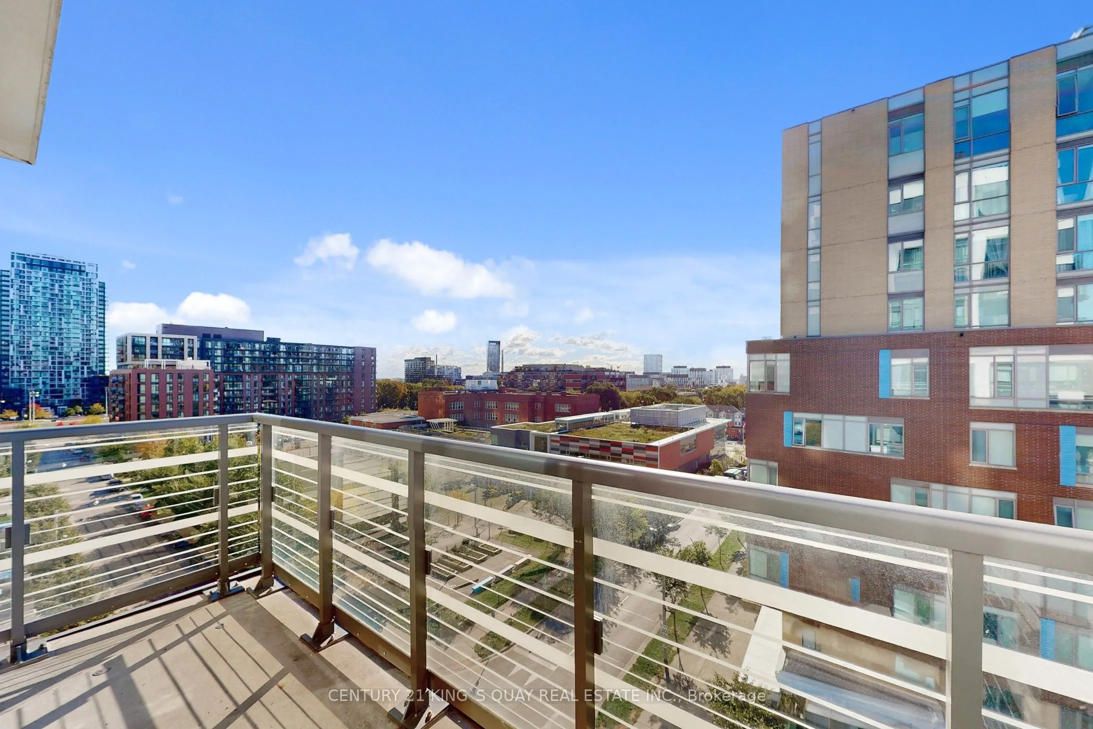 200 Sackville Street, #703