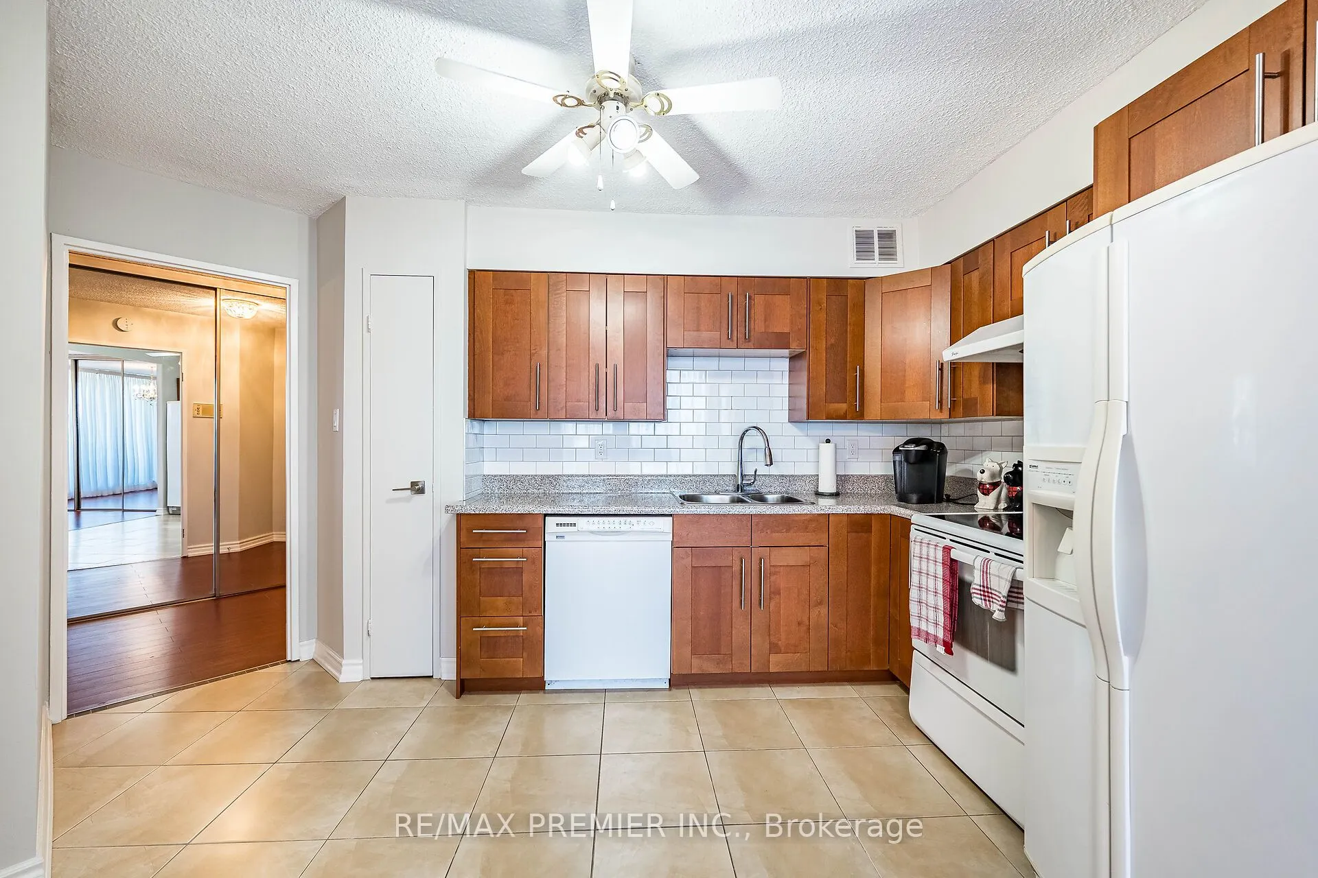 75 Graydon Hall Drive, #2308