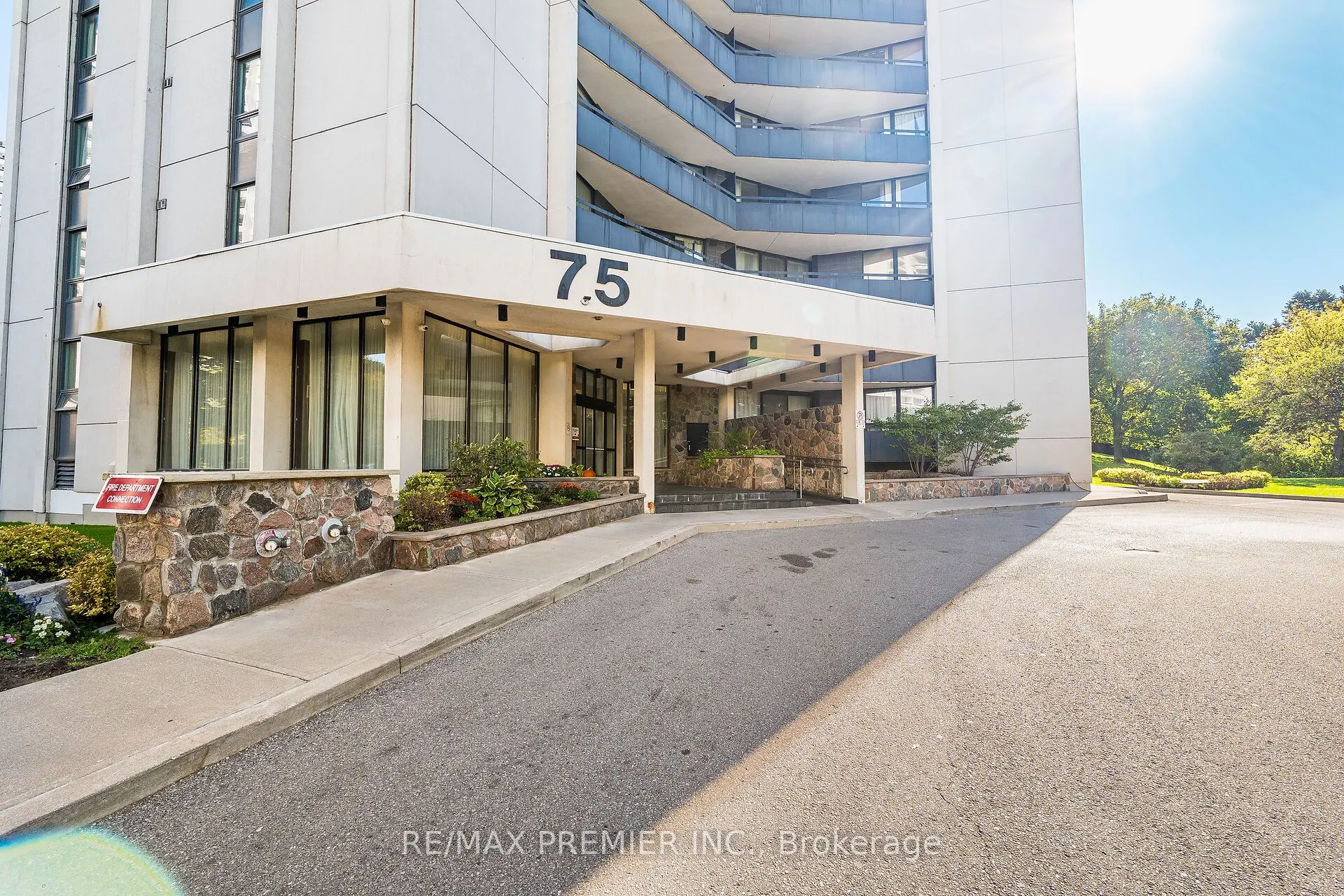 75 Graydon Hall Drive, #2308