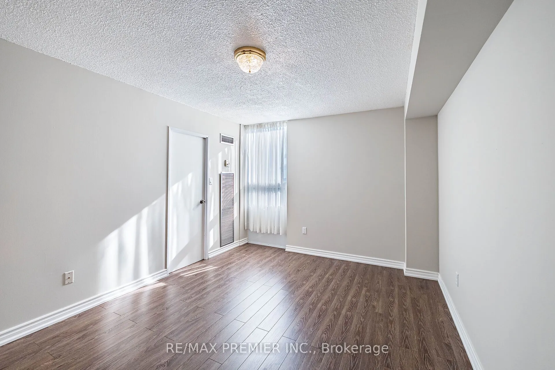 75 Graydon Hall Drive, #2308