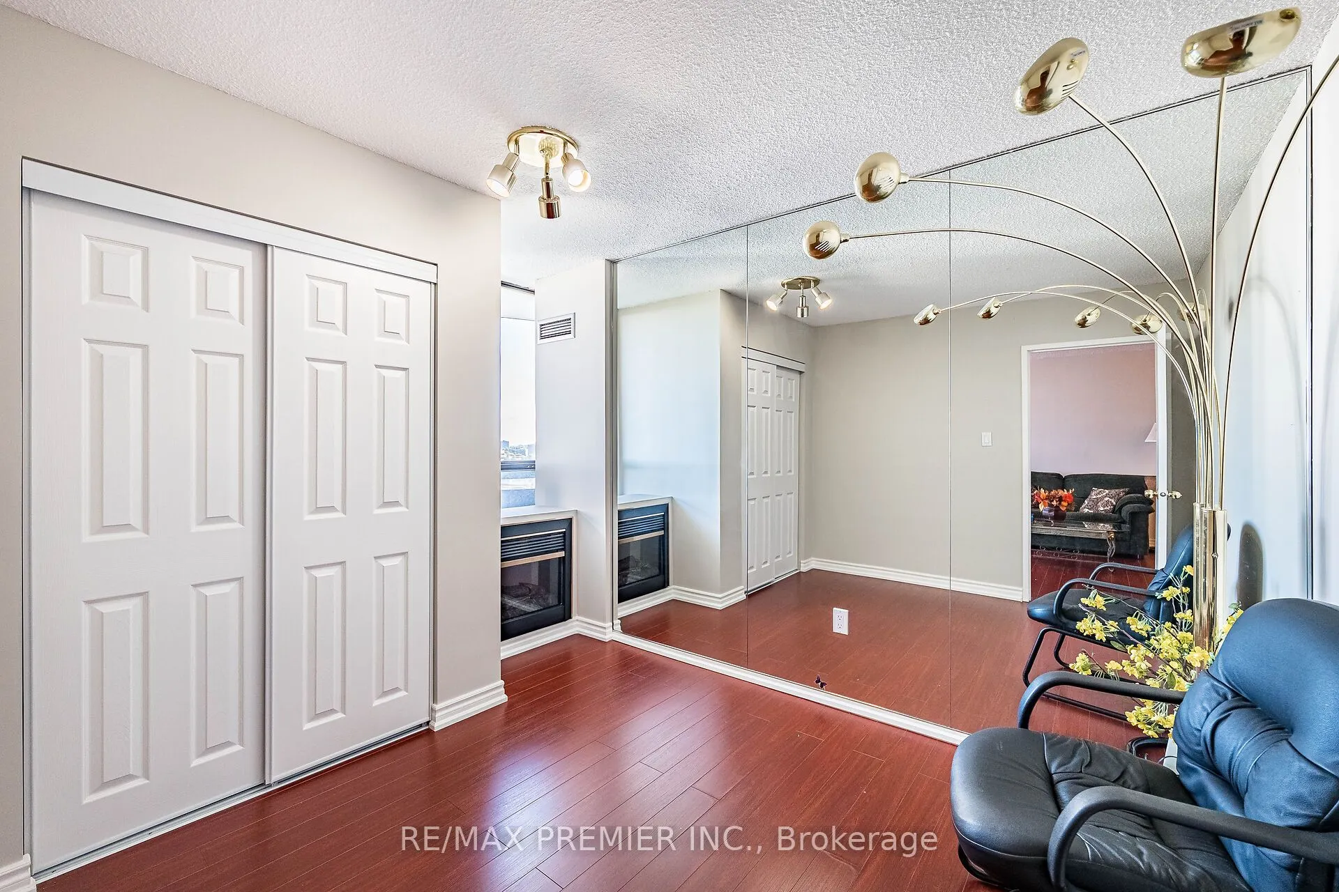 75 Graydon Hall Drive, #2308