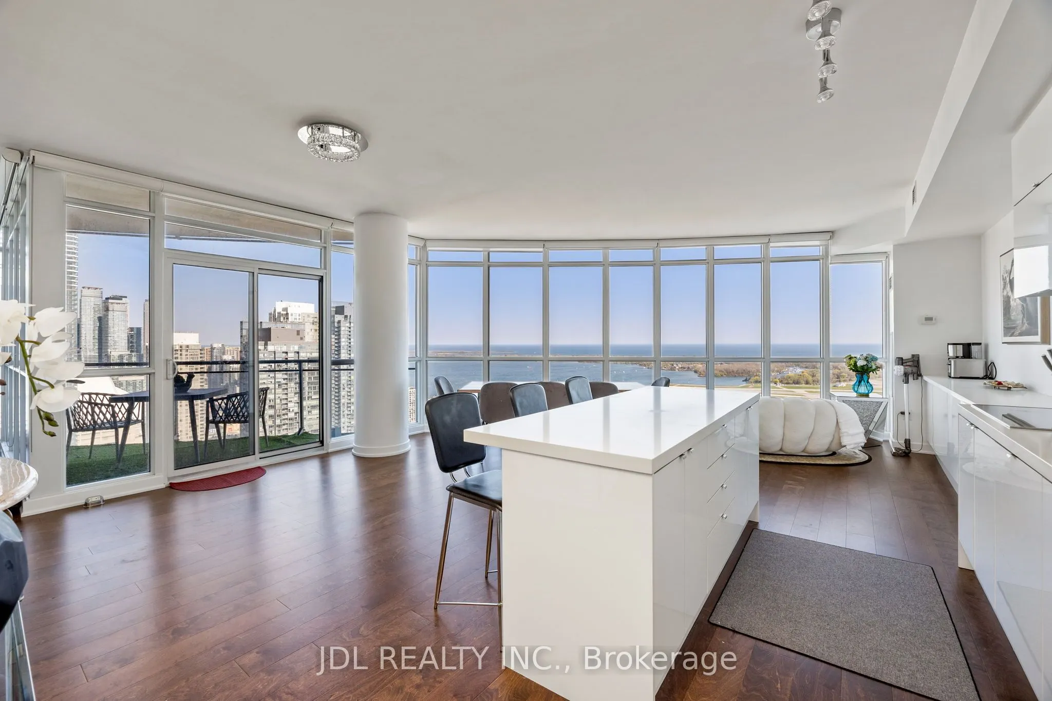 21 Iceboat Terrace, #4606