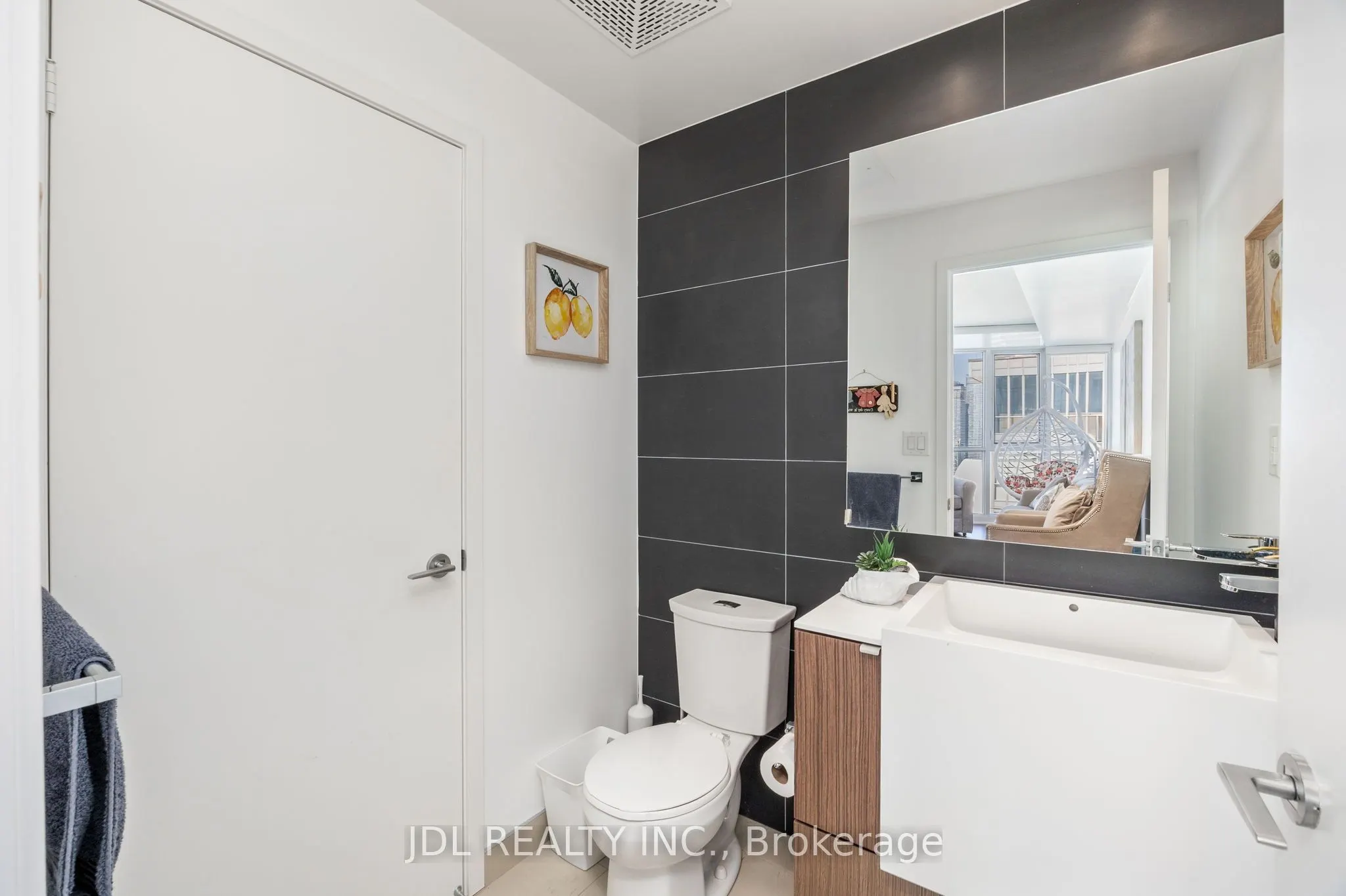 21 Iceboat Terrace, #4606