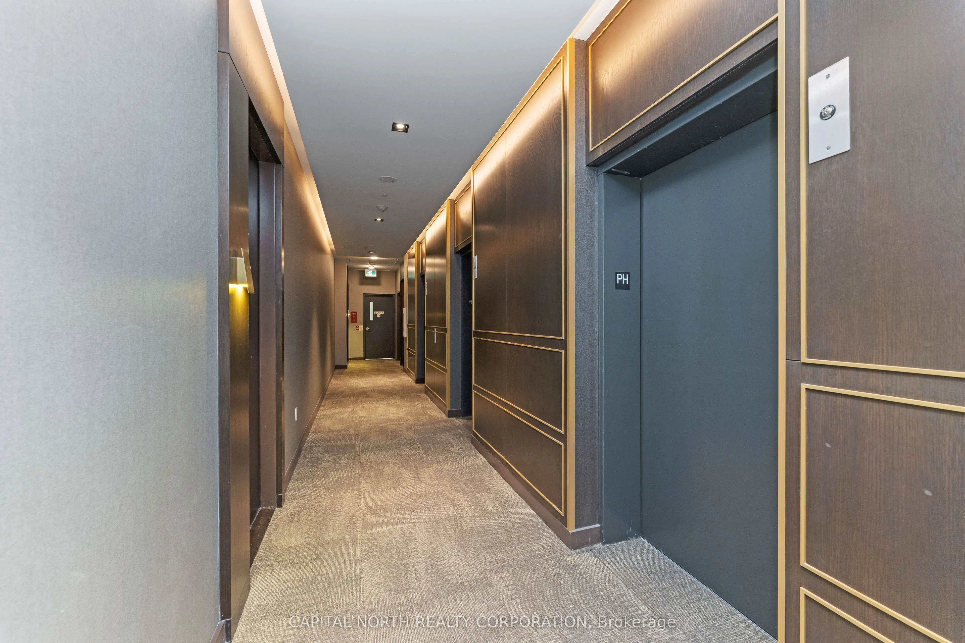 330 Richmond Street W, #Ph 02