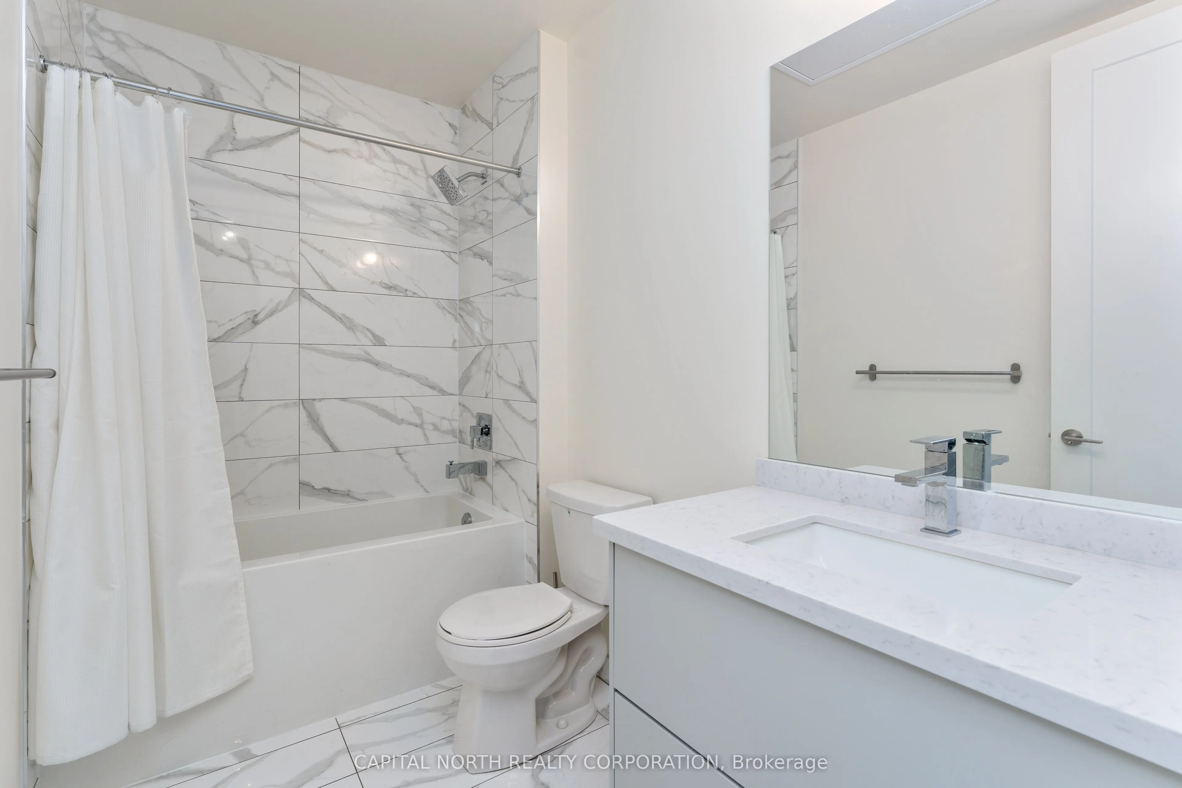 330 Richmond Street W, #Ph 02