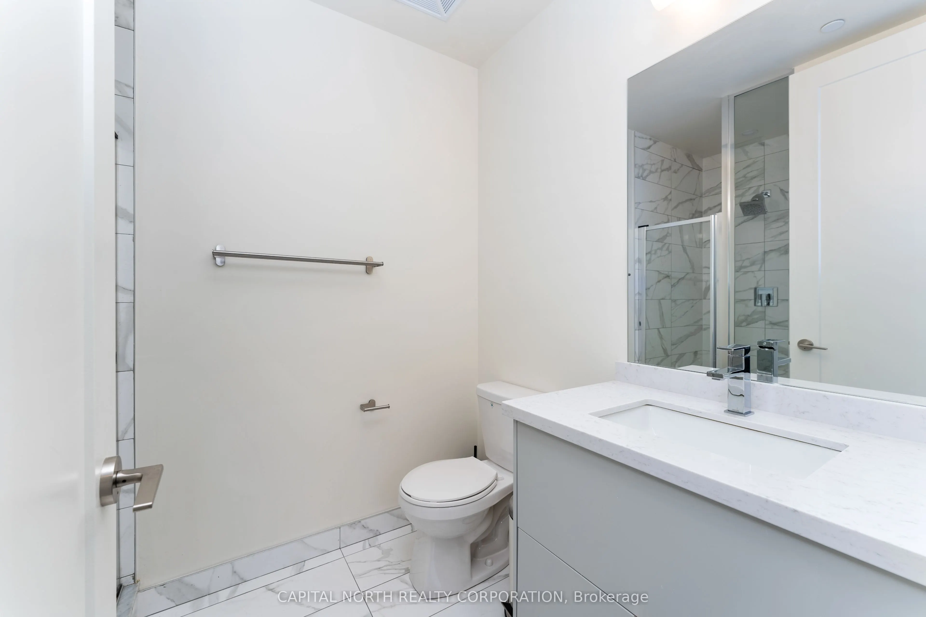 330 Richmond Street W, #Ph 02