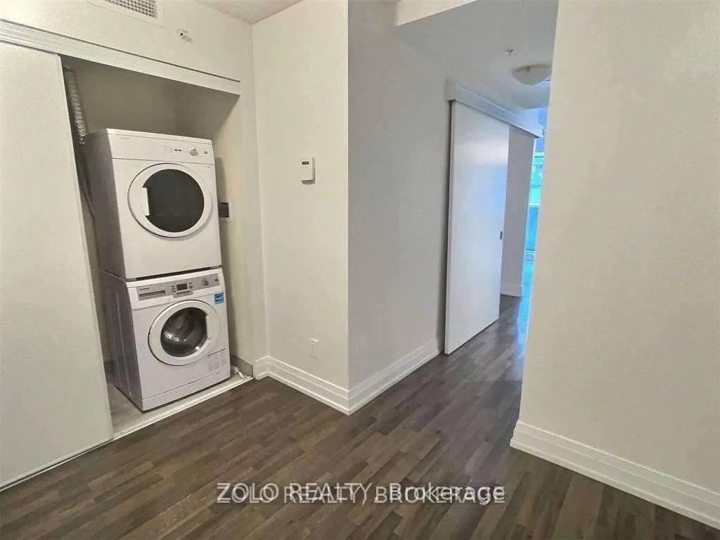 555 Wilson Avenue, #E204