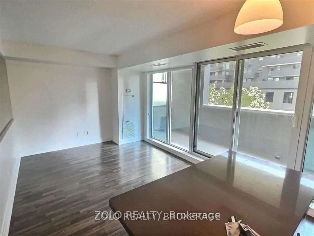 555 Wilson Avenue, #E204