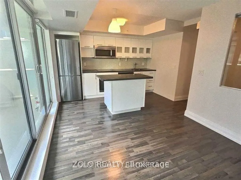 555 Wilson Avenue, #E204