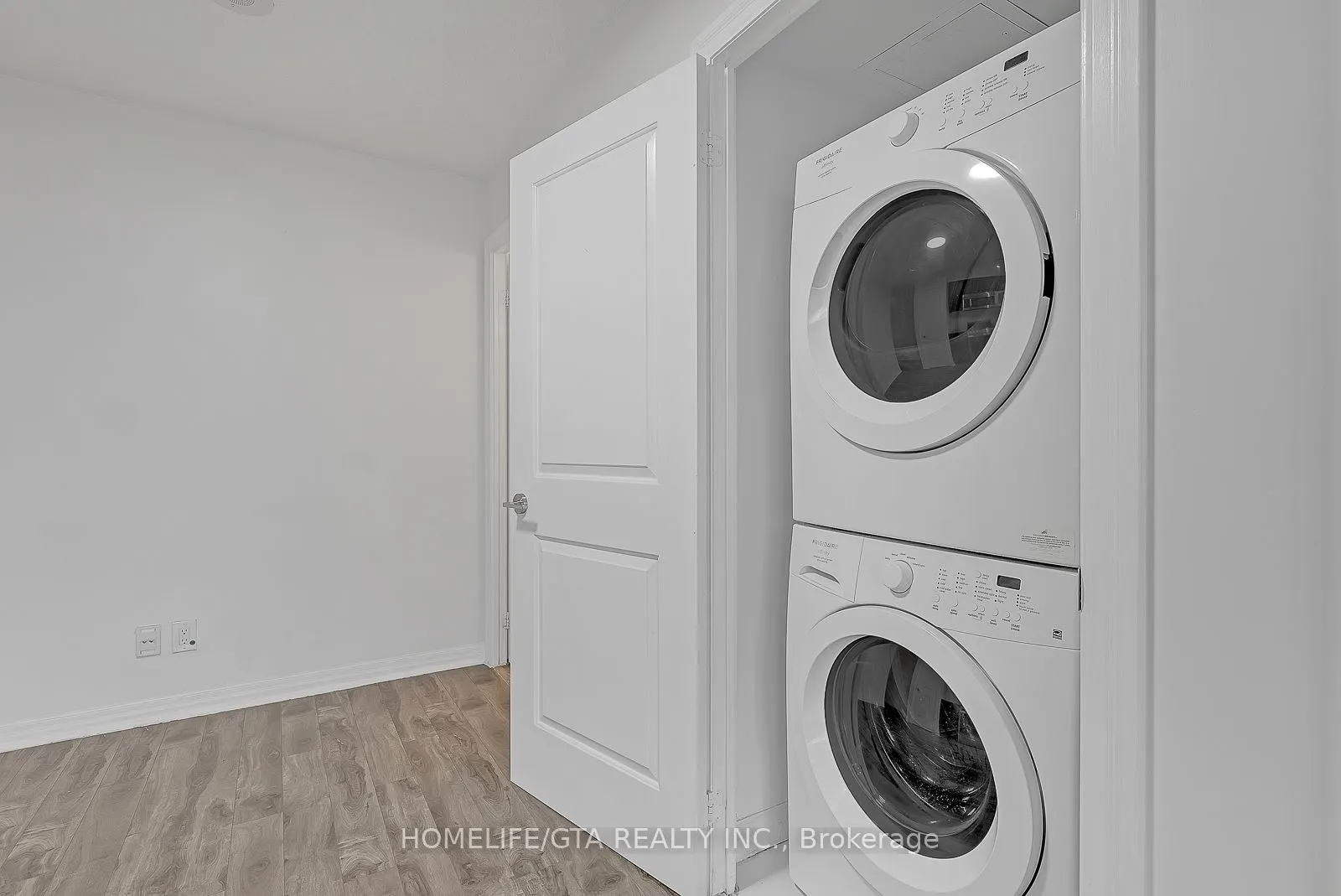 2015 Sheppard Avenue E, #1101