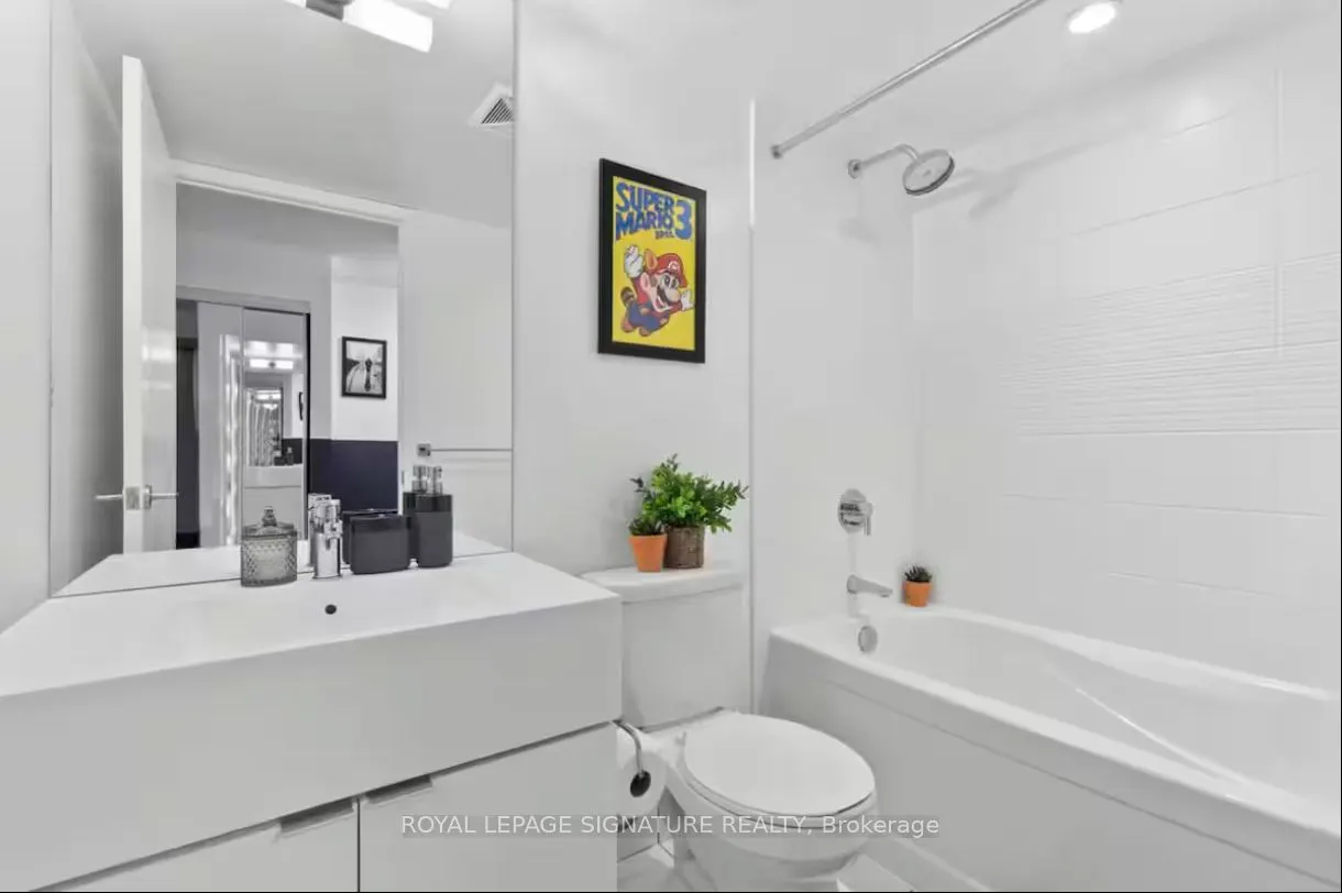 21 Iceboat Terrace, #1209