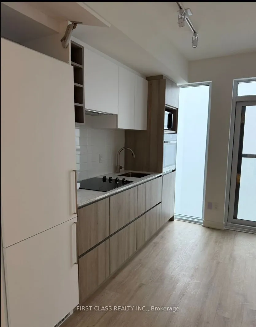319 Jarvis Street, #4905