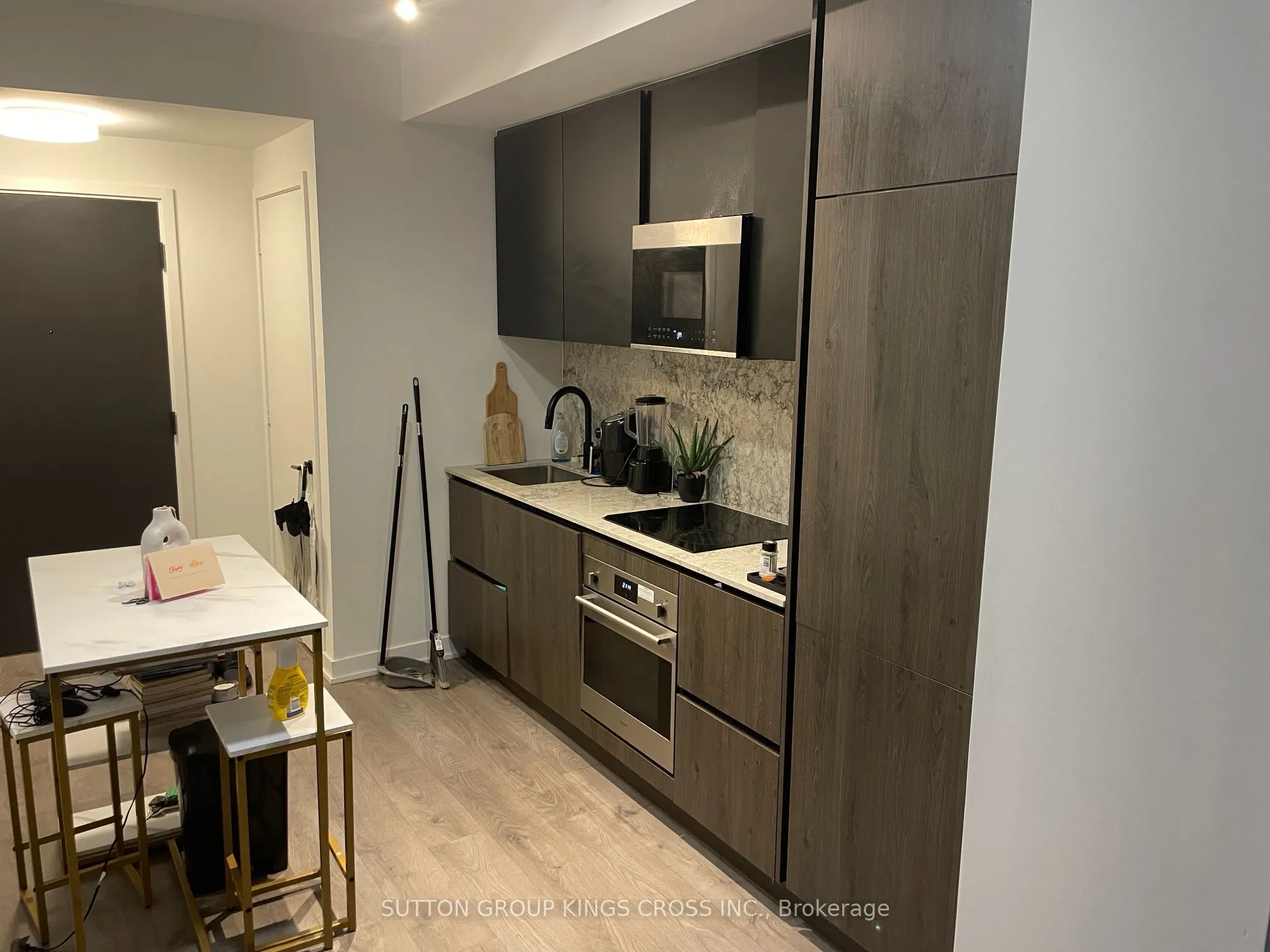 108 Peter Street, #615