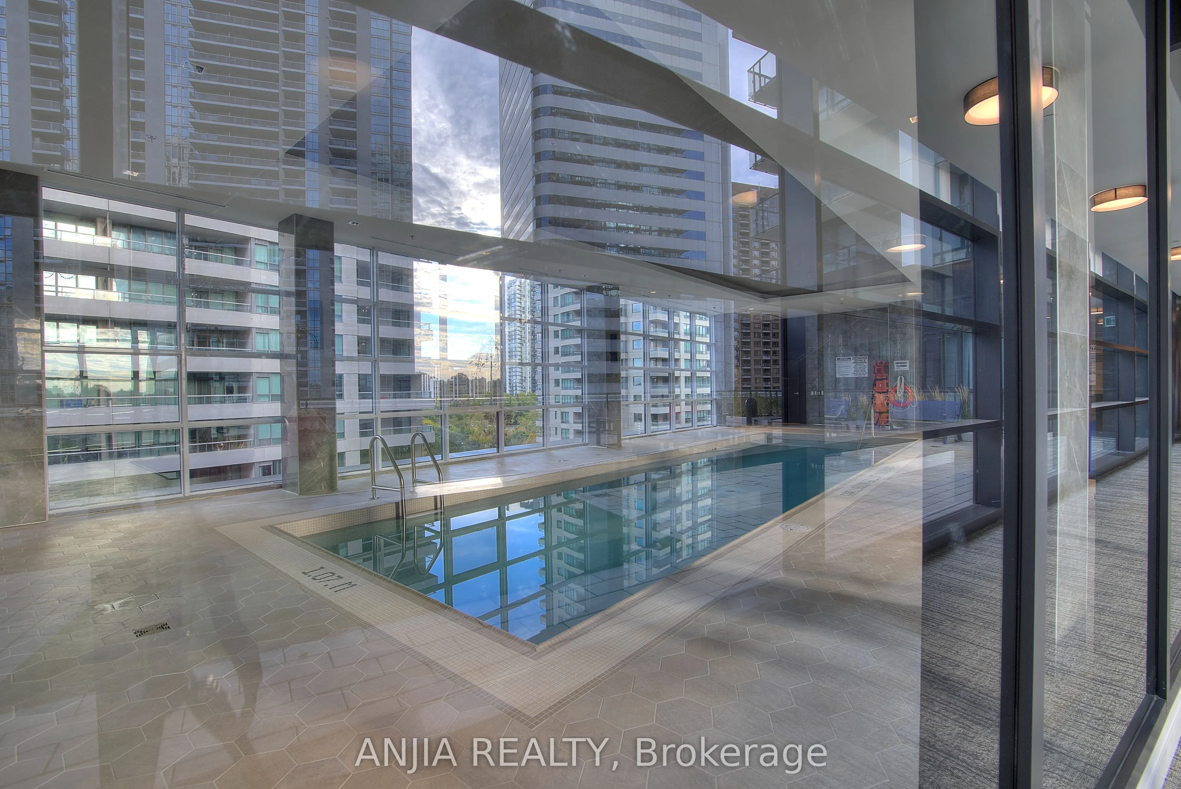 4955 Yonge Street, #619
