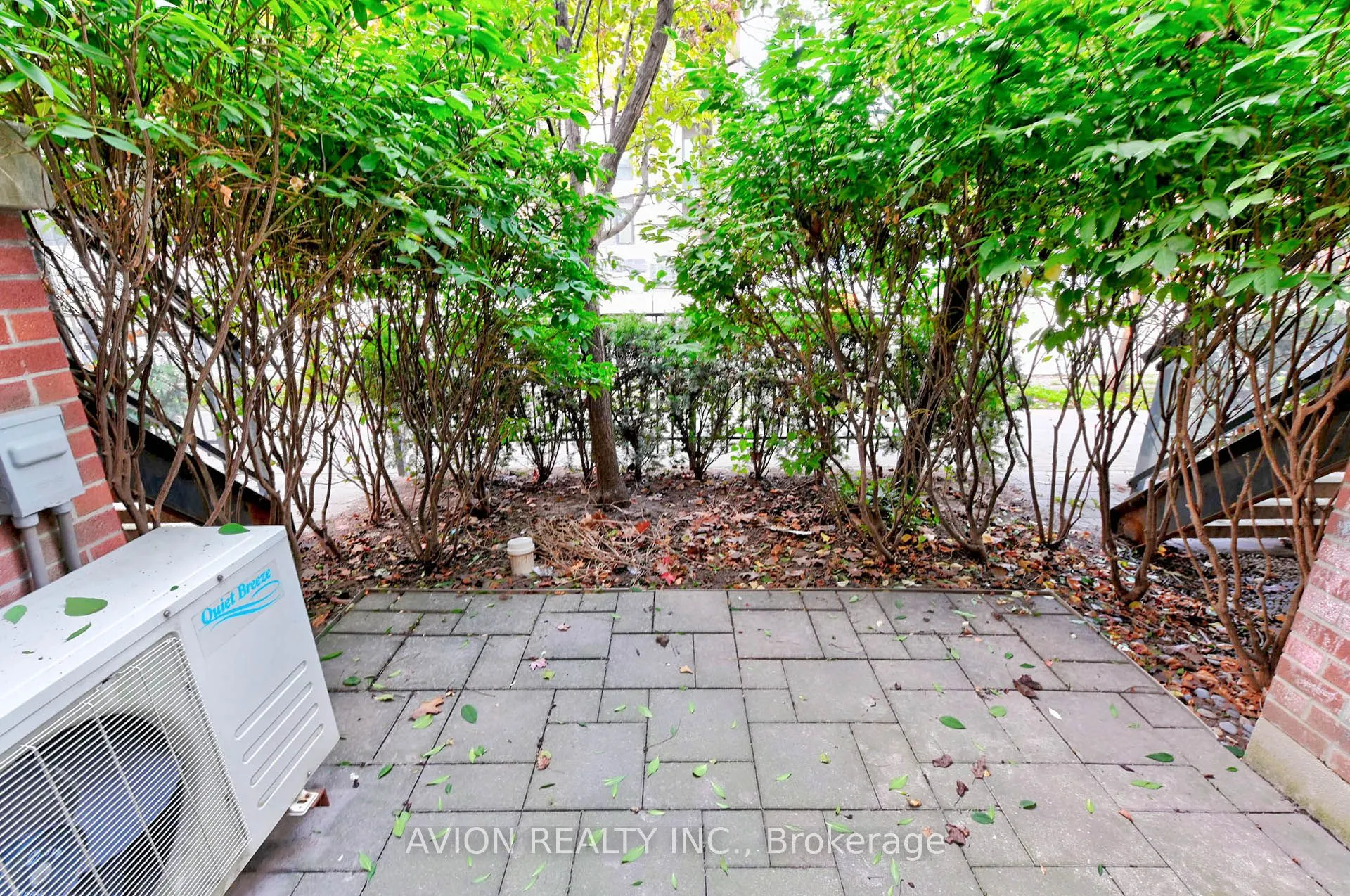 13 Oak Street, #4