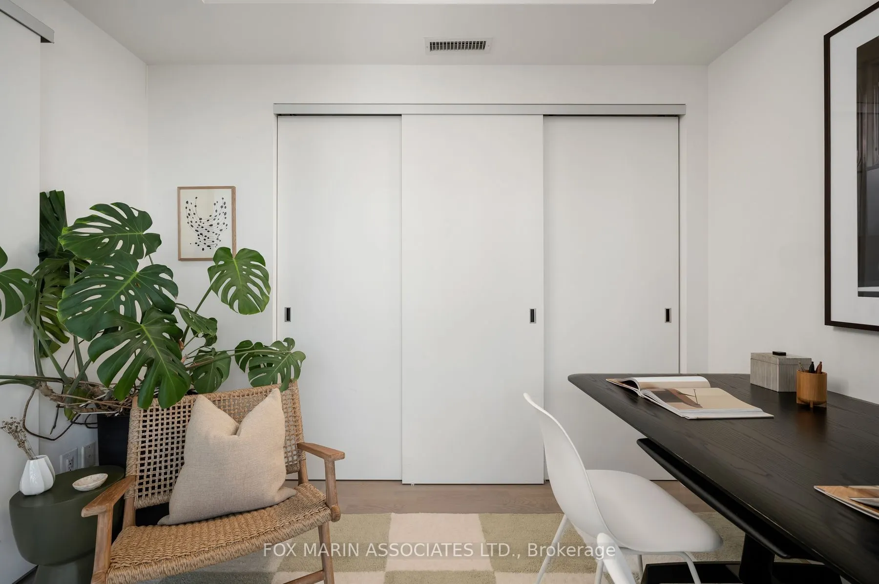 101 Charles Street E, #4006