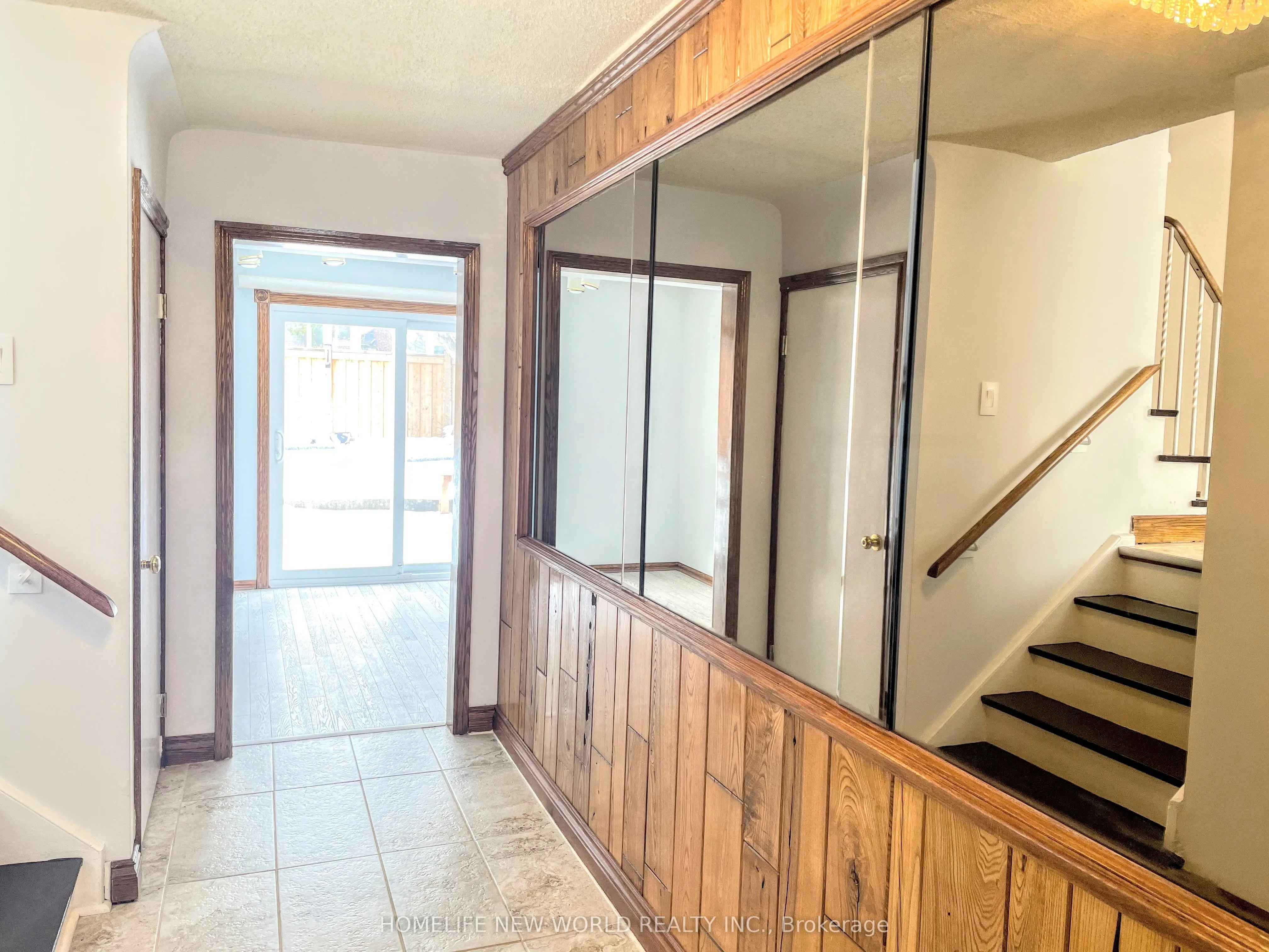58 Marathon Crescent