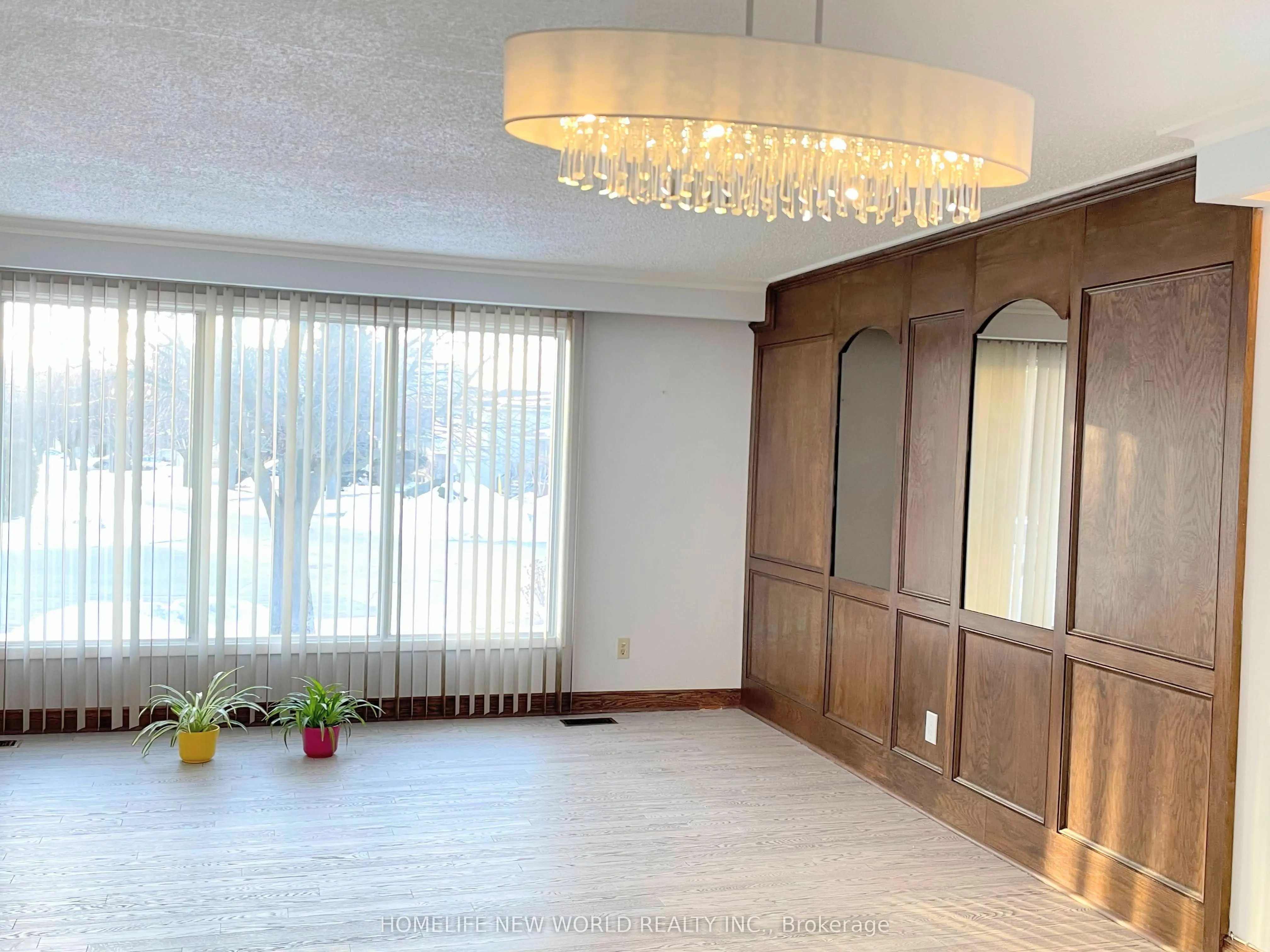 58 Marathon Crescent