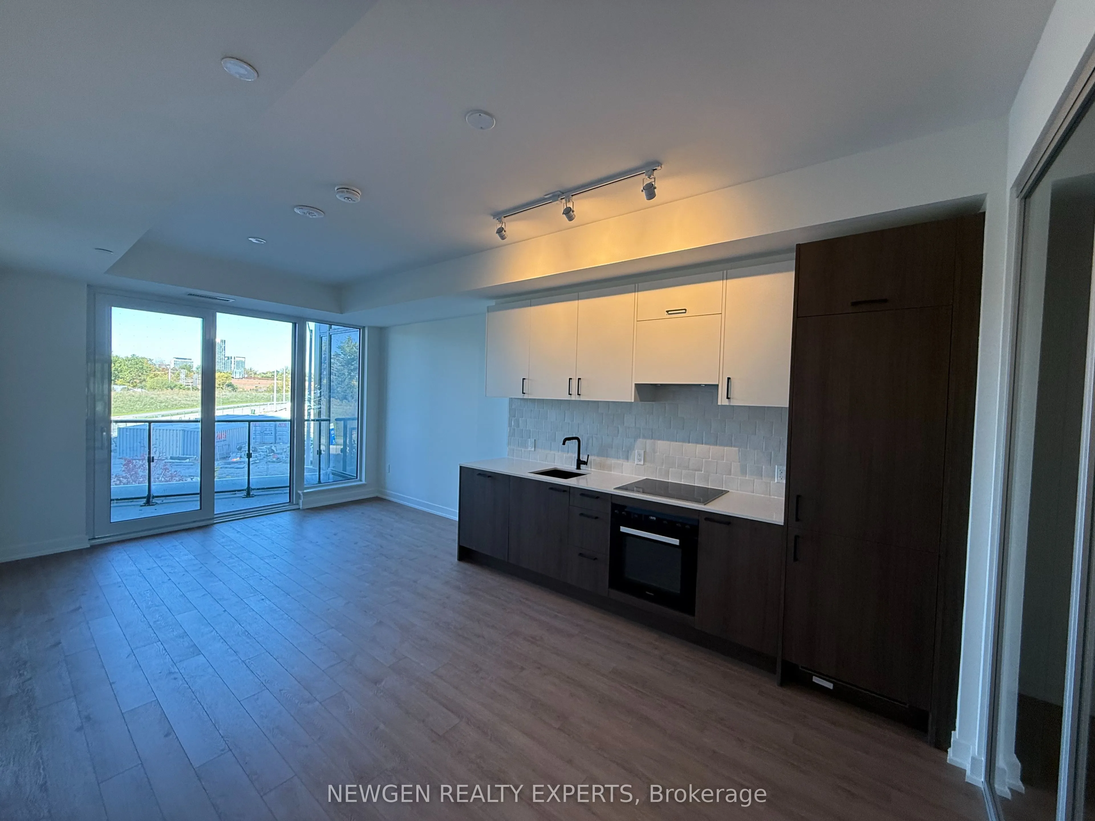 1 Kyle Lowry Road, #214