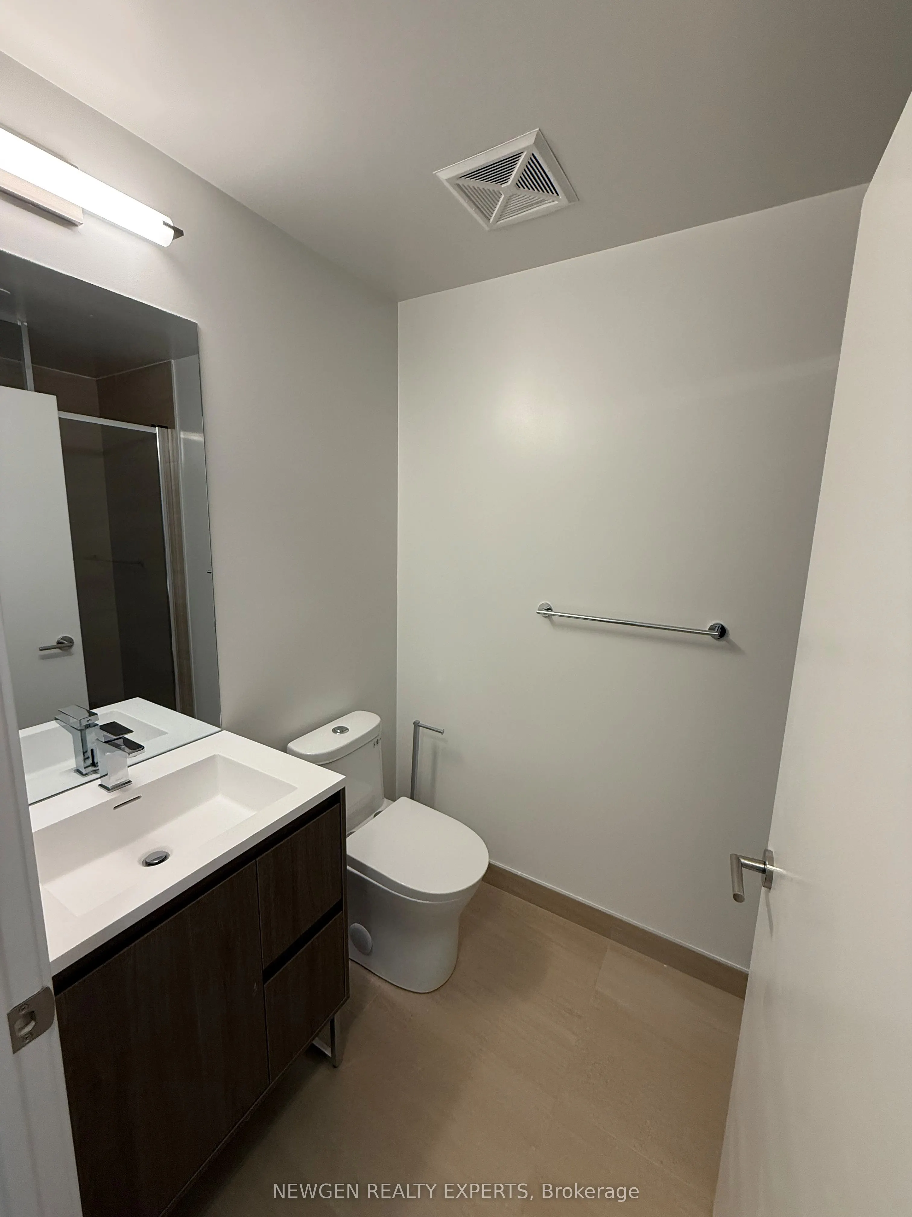 1 Kyle Lowry Road, #214