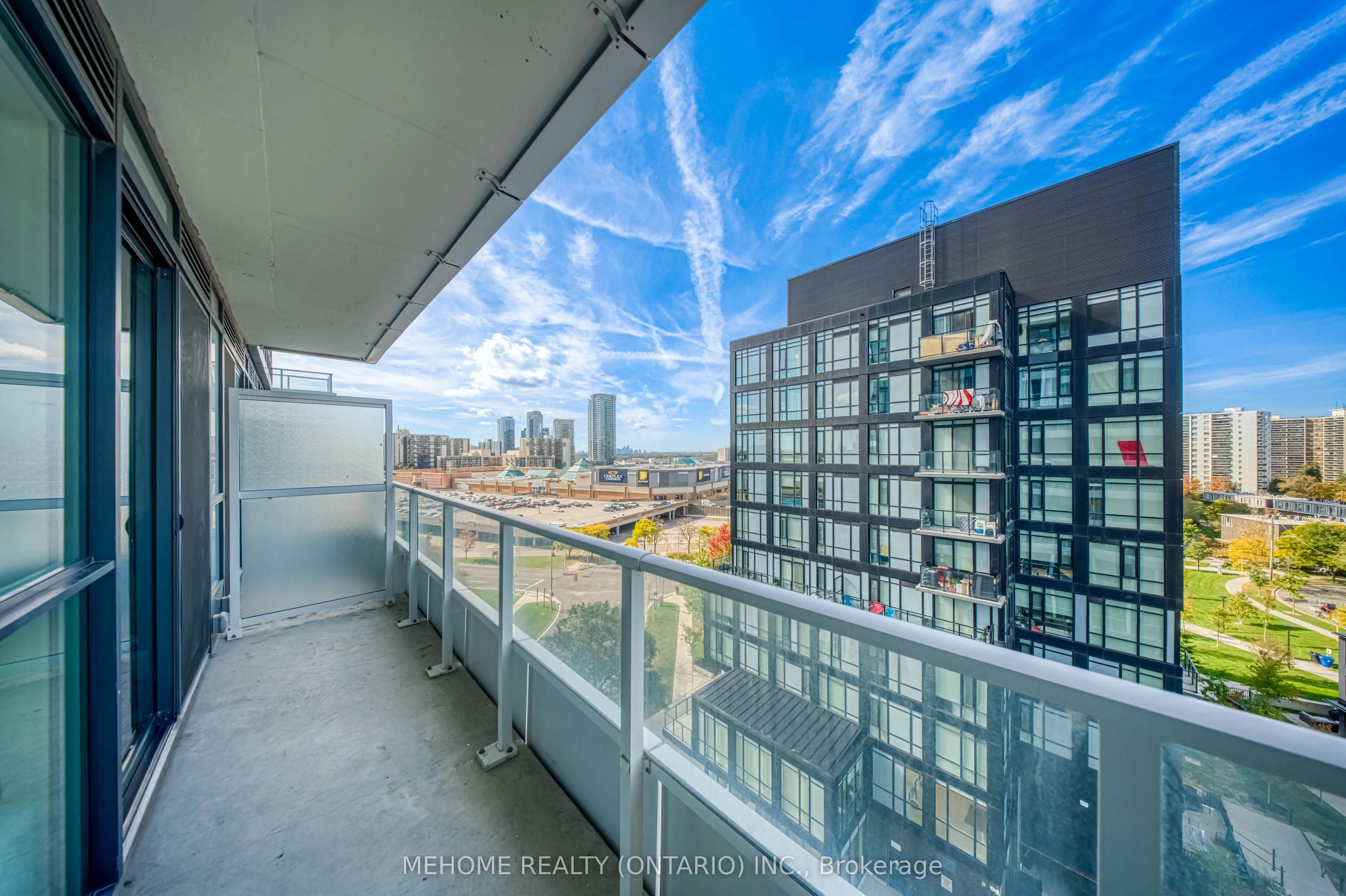 180 Fairview Mall Drive, #905