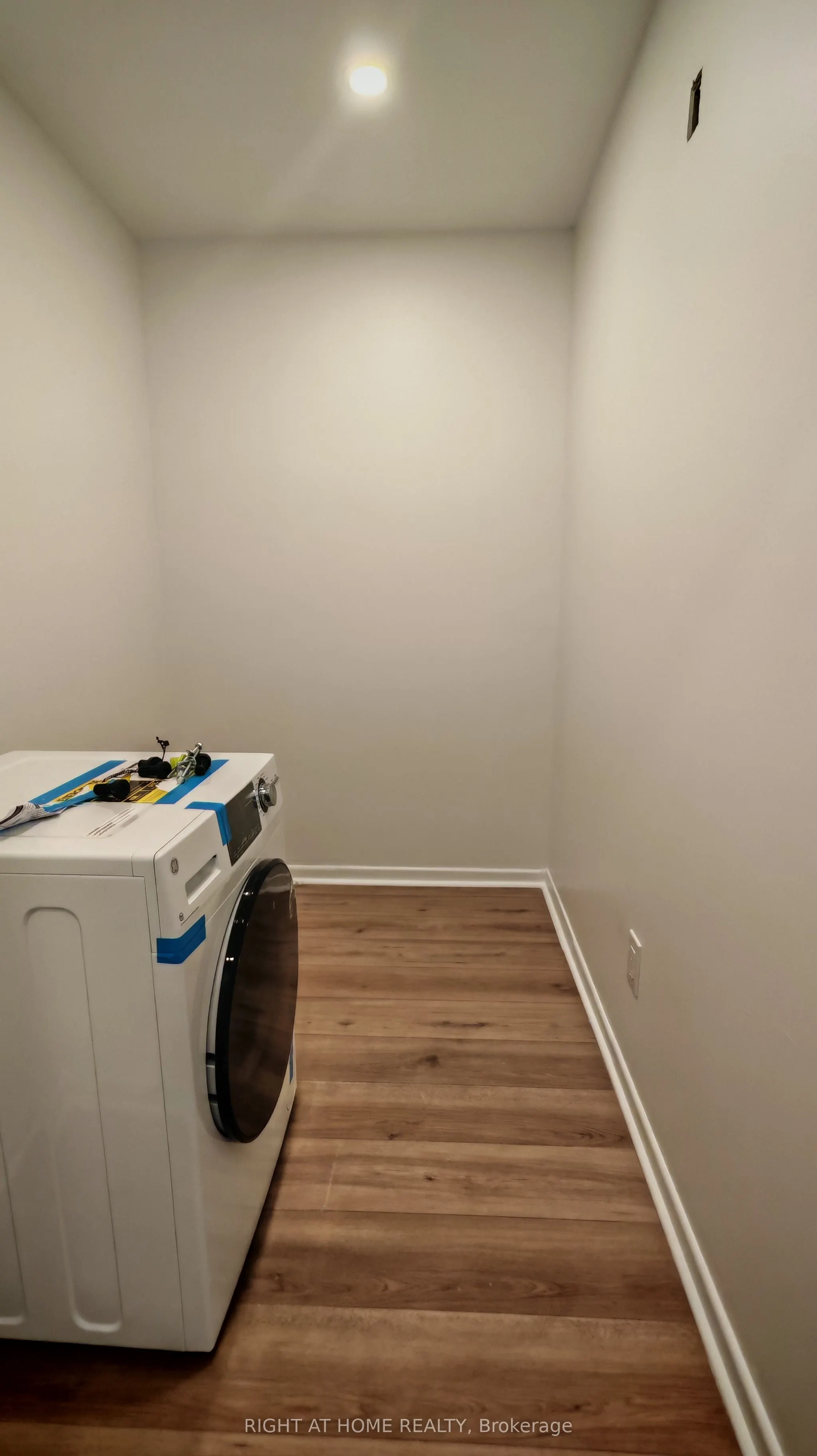 33 Harbour Square, #2434
