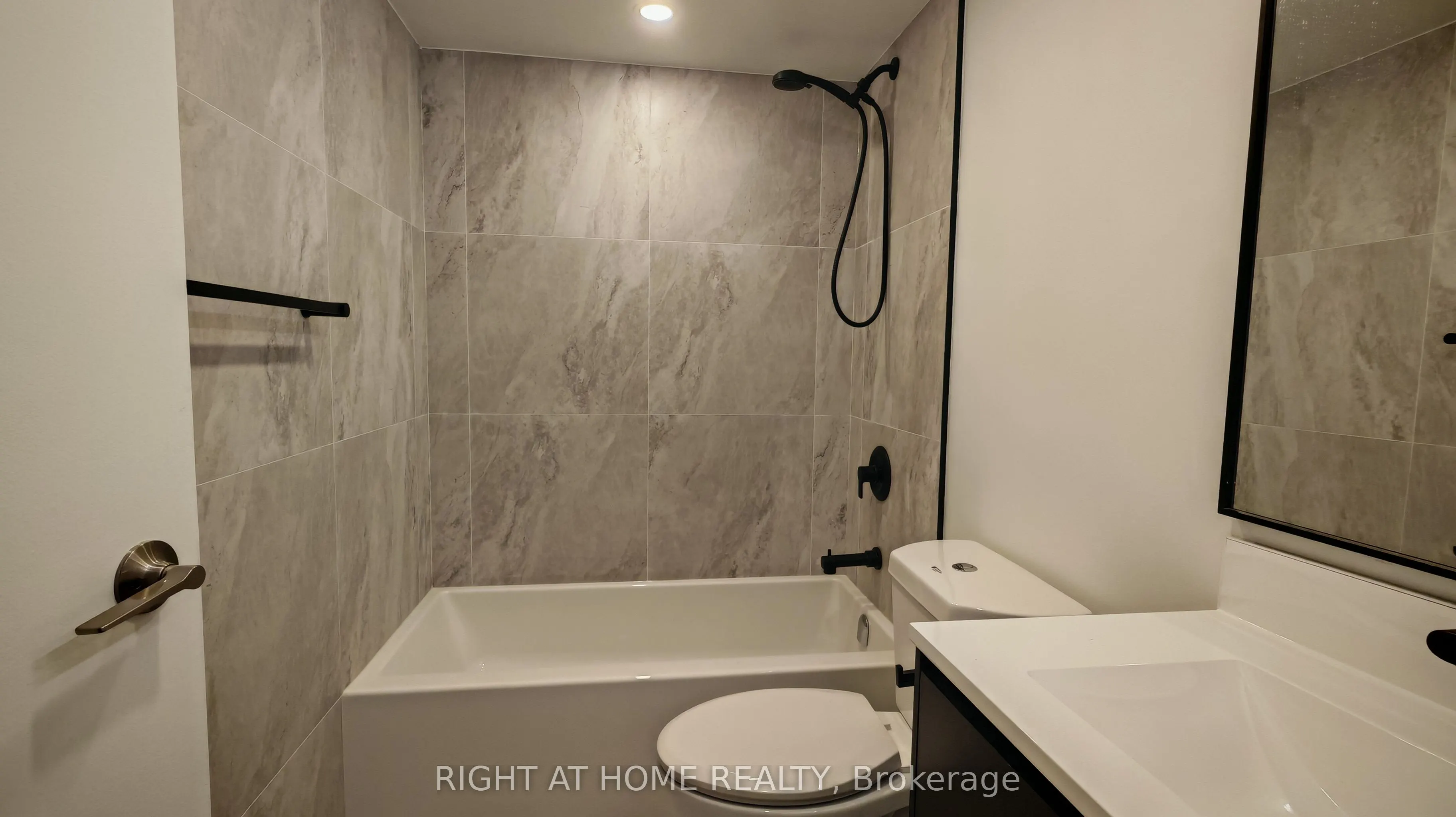 33 Harbour Square, #2434