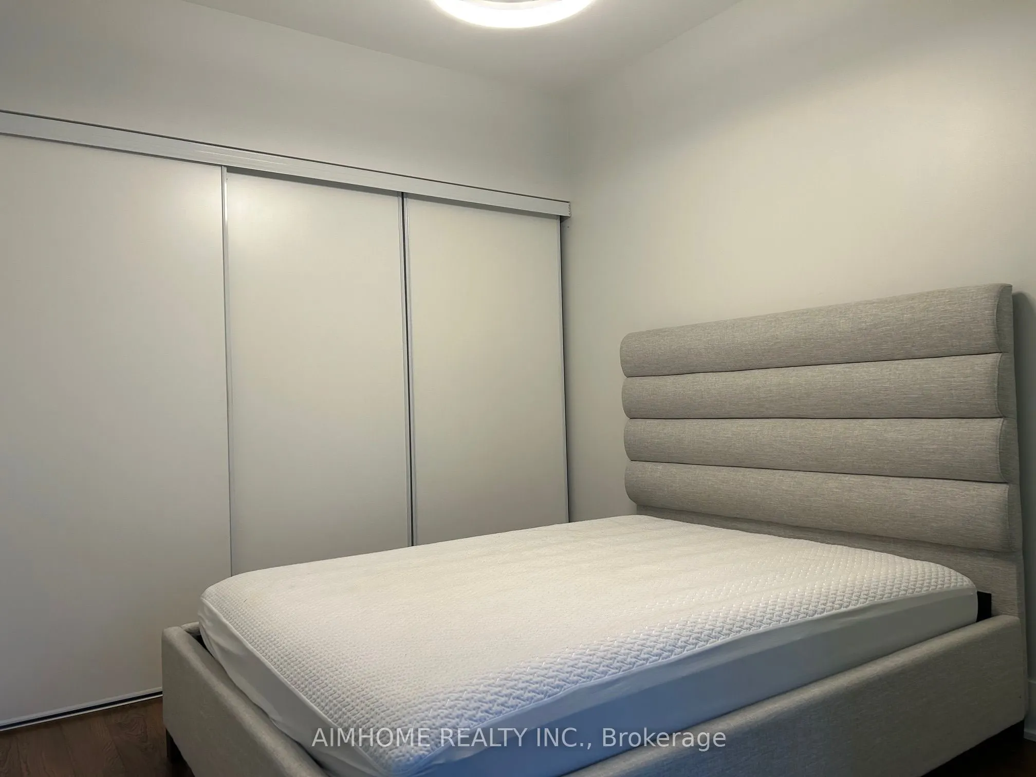 300 Front Street W, #1603